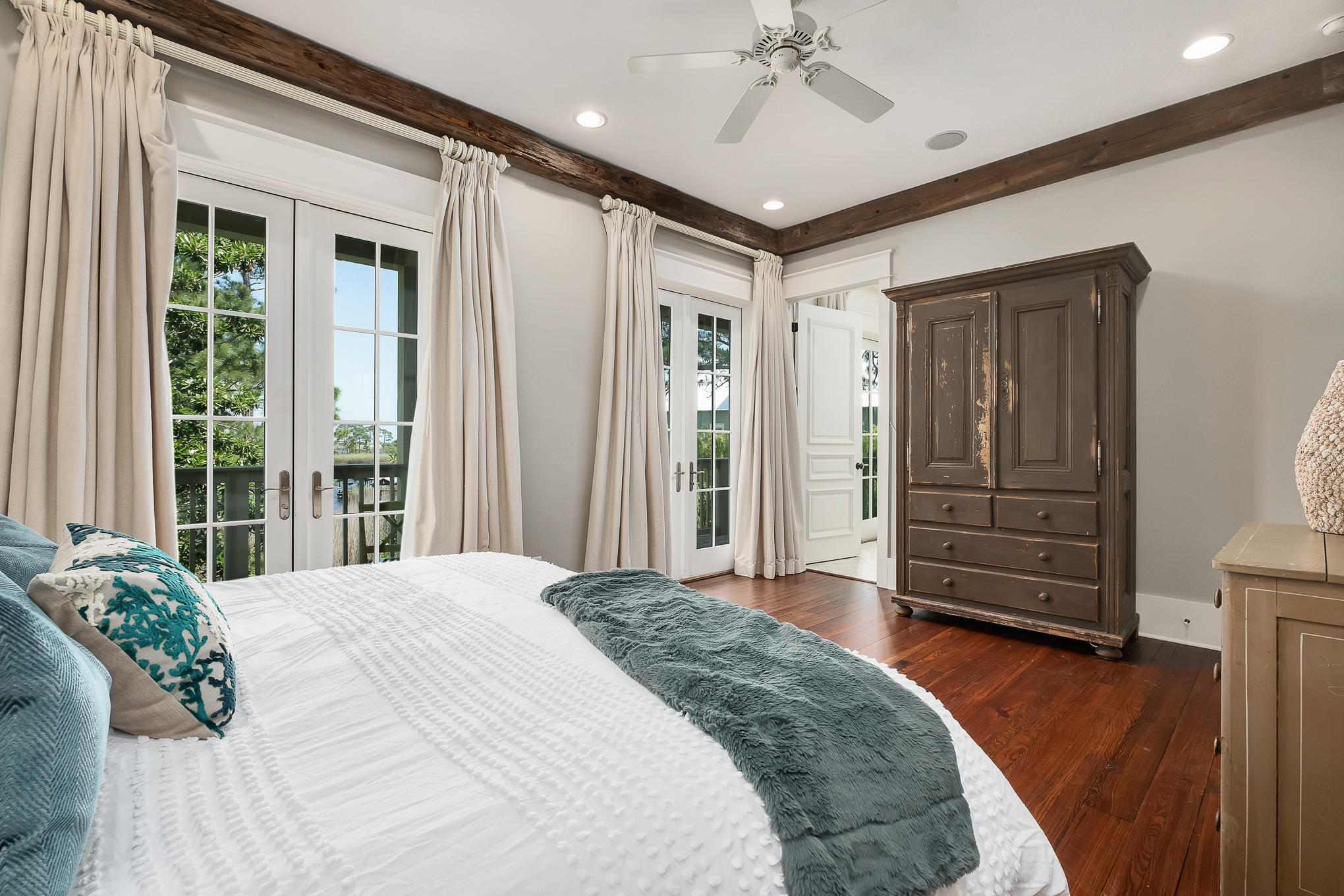 GRAYTON BEACH - Residential