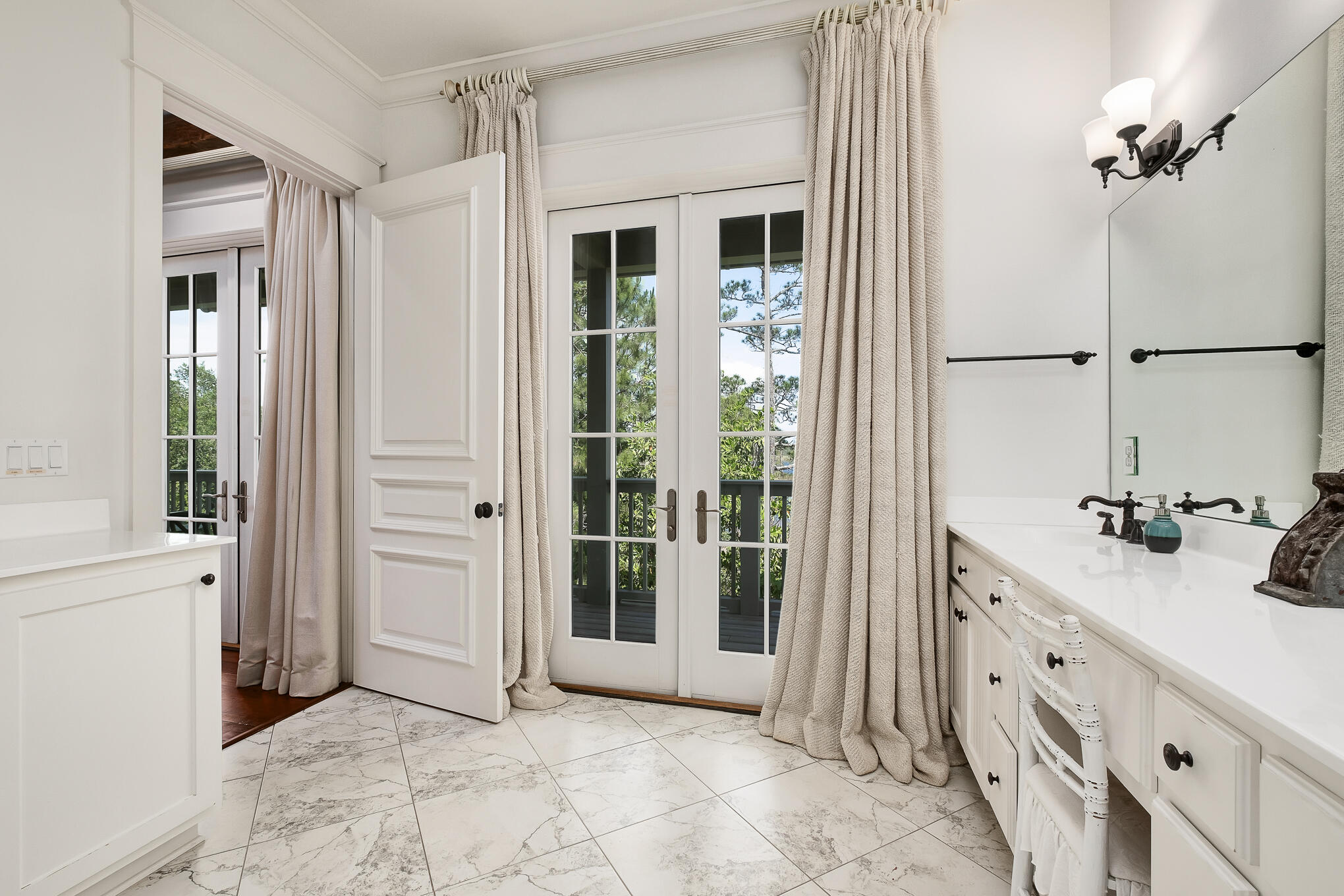 GRAYTON BEACH - Residential