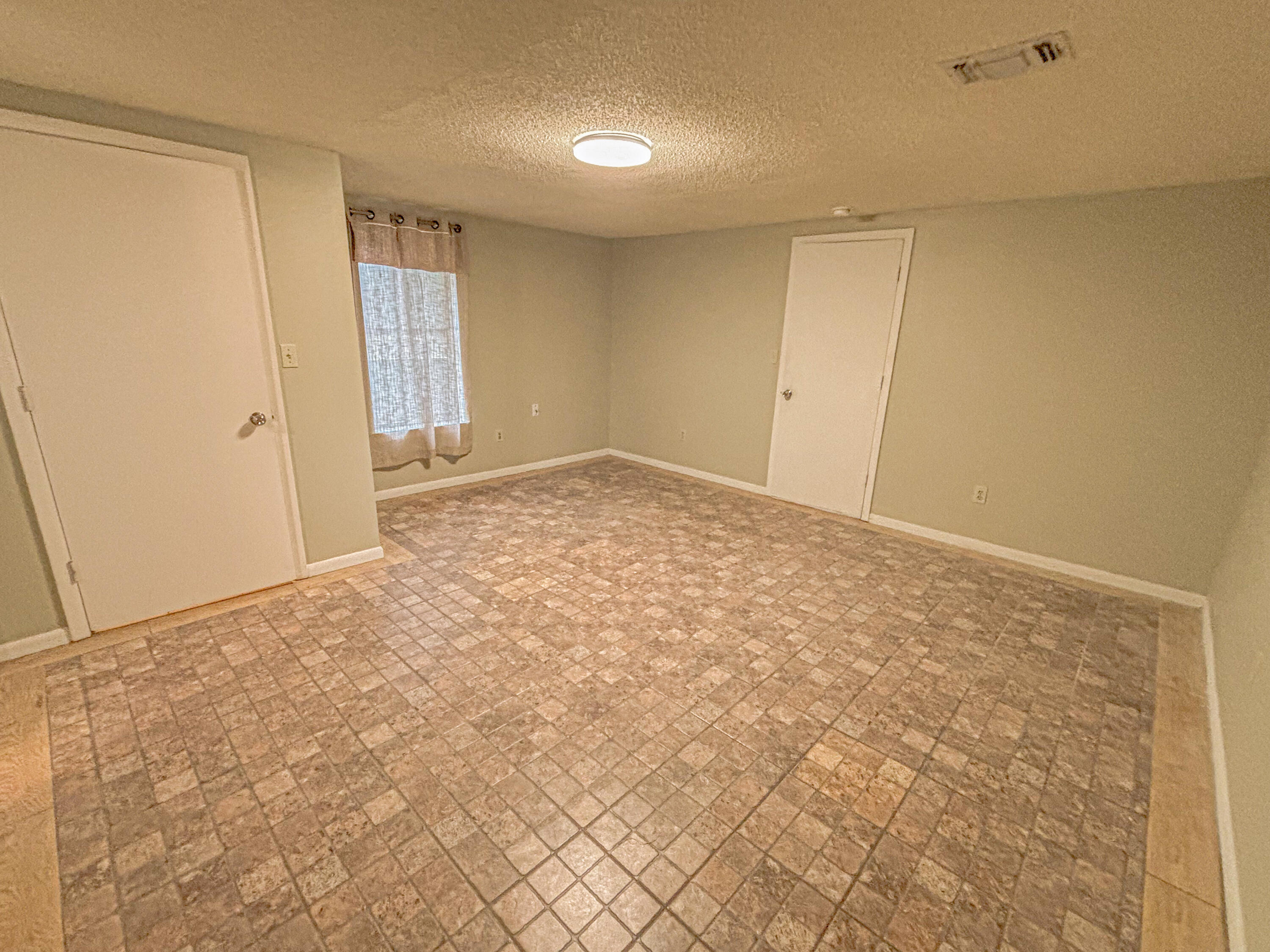 TOWN OF DEFUNIAK SPRINGS - Residential