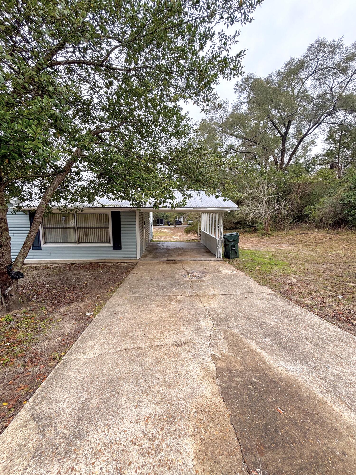 TOWN OF DEFUNIAK SPRINGS - Residential