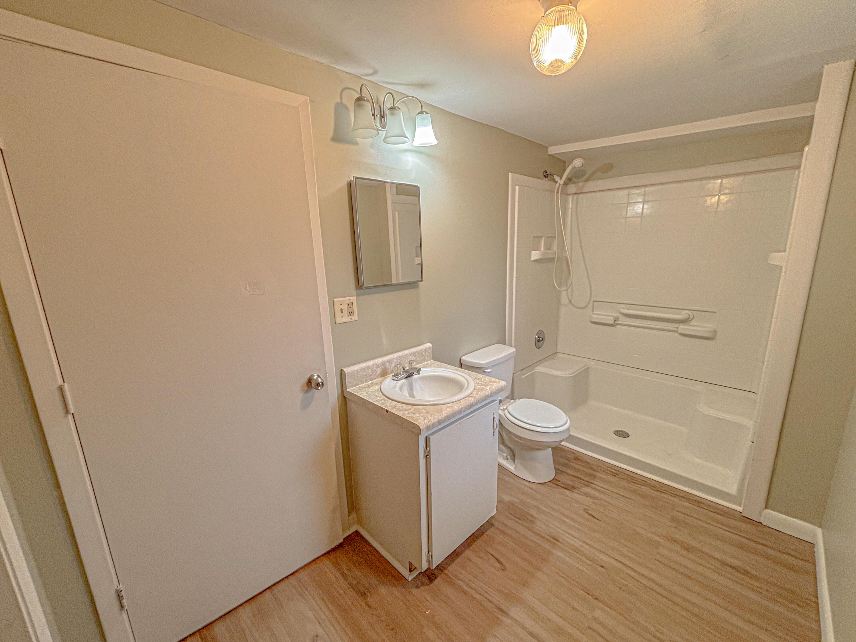 TOWN OF DEFUNIAK SPRINGS - Residential