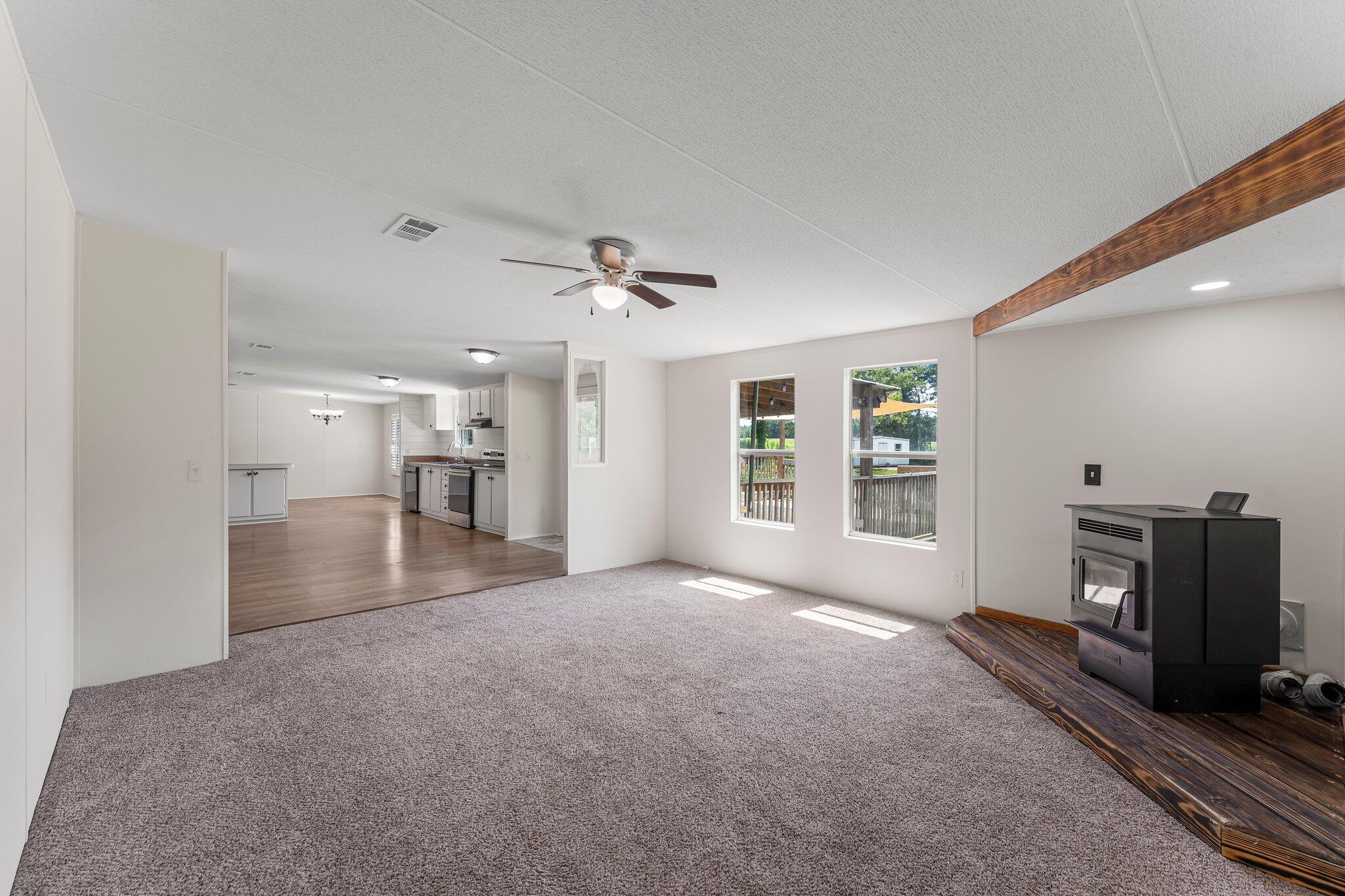 NO RECORDED SUBDIVISION - Residential