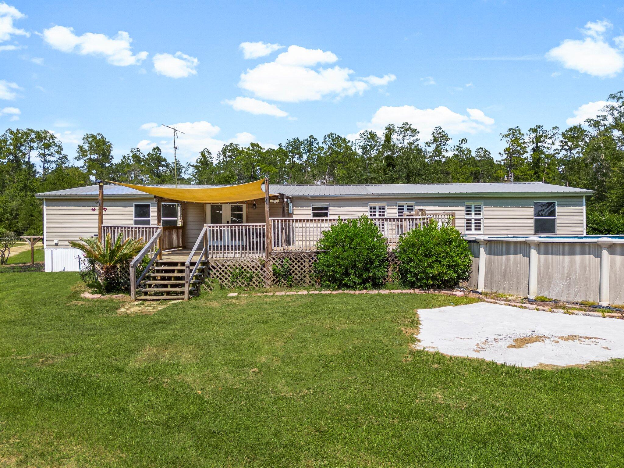 NO RECORDED SUBDIVISION - Residential