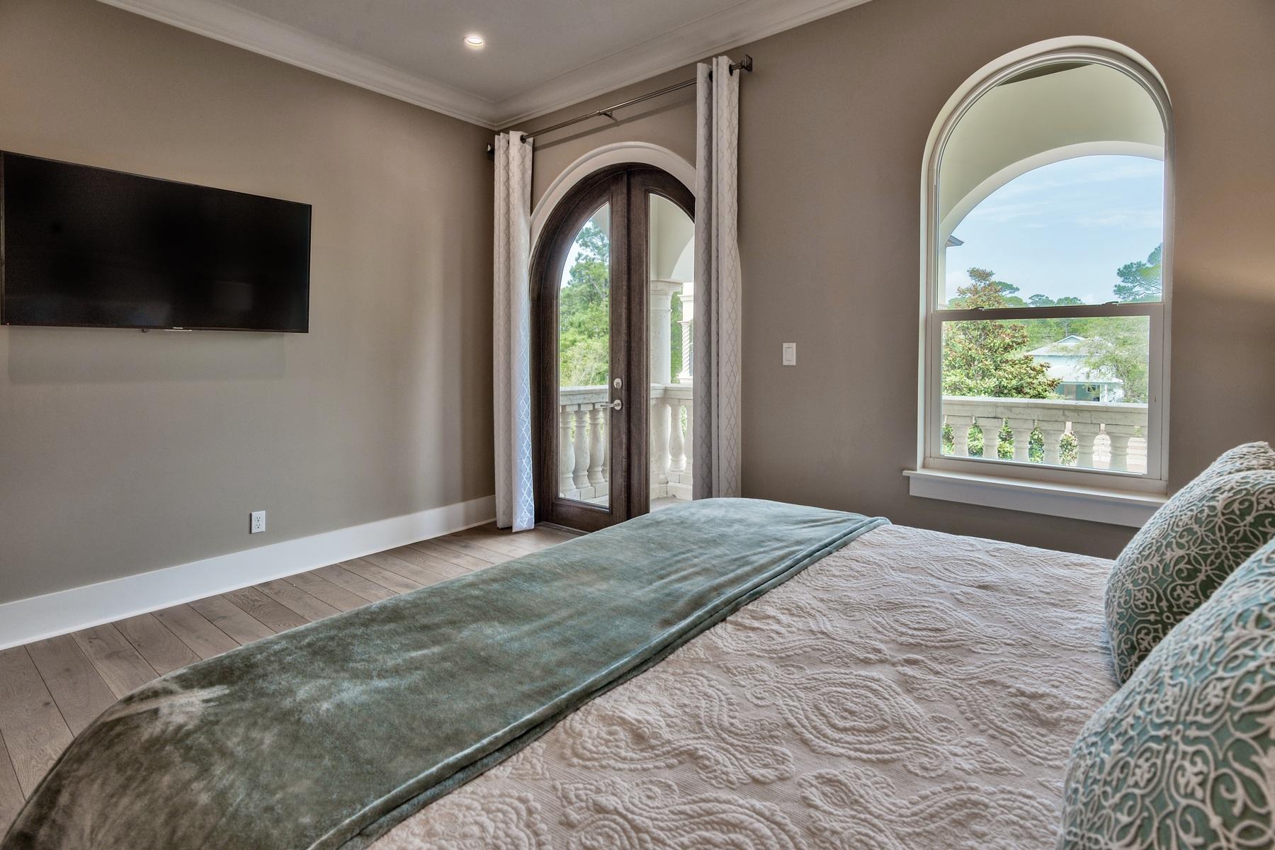 PALMEIRA VILLAS AT SEAGROVE BEACH - Residential