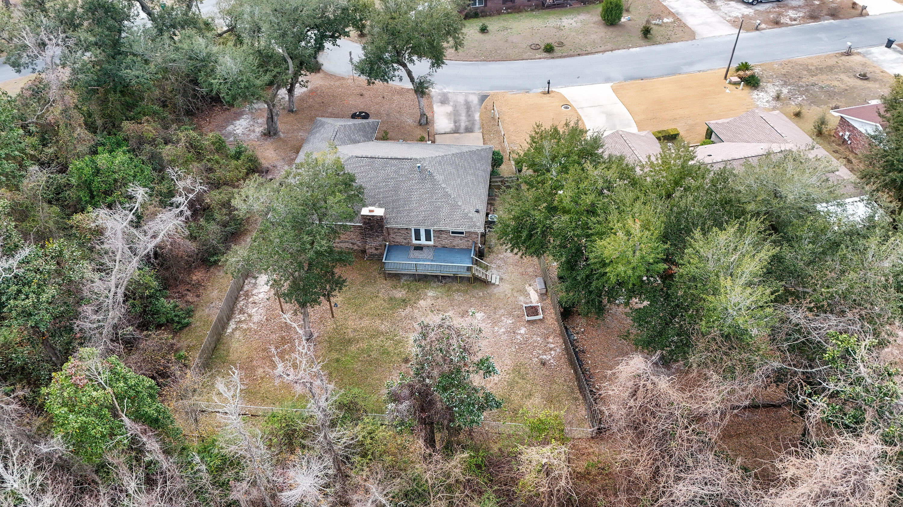 IMPERIAL OAKS - Residential