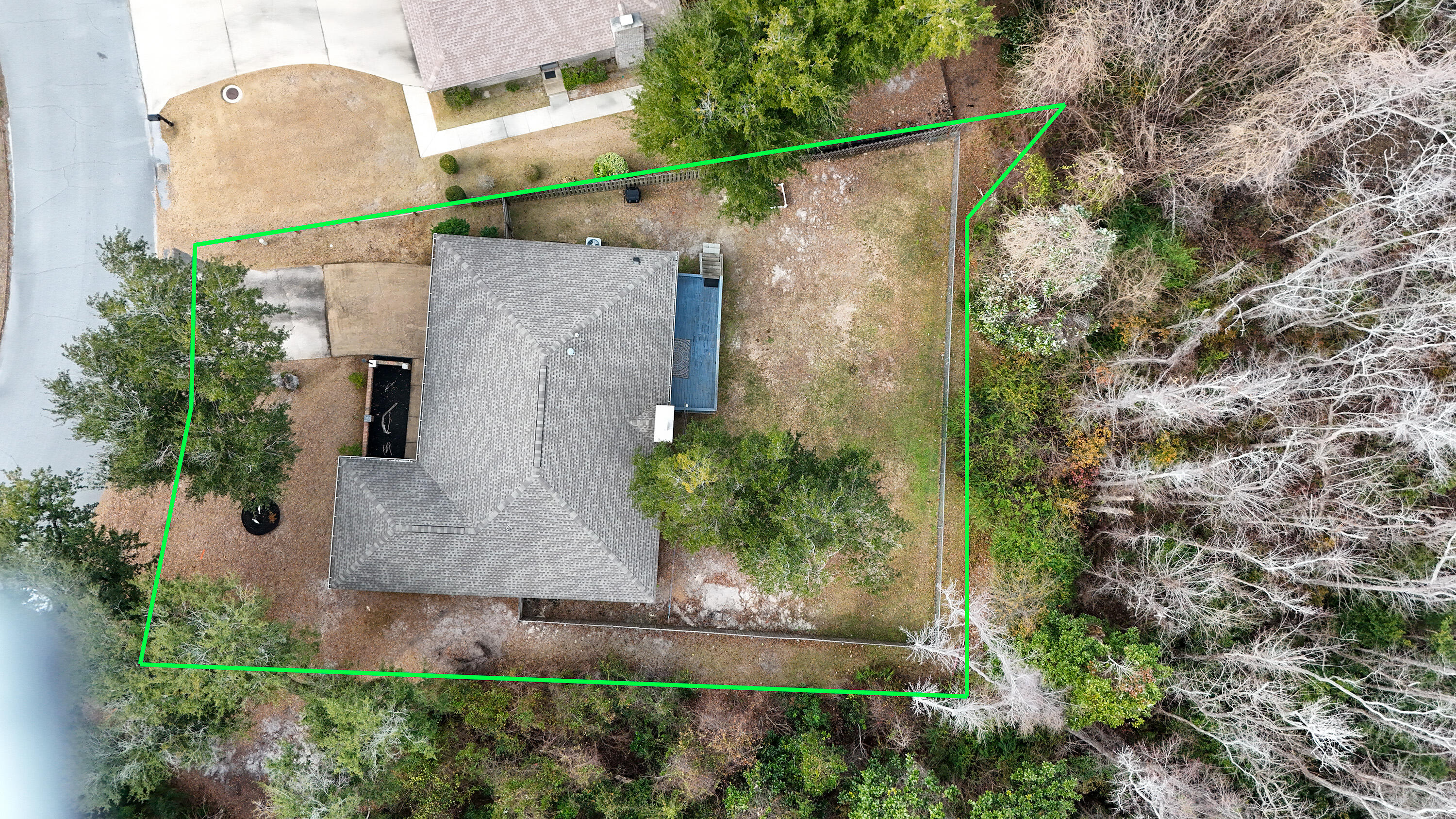 IMPERIAL OAKS - Residential