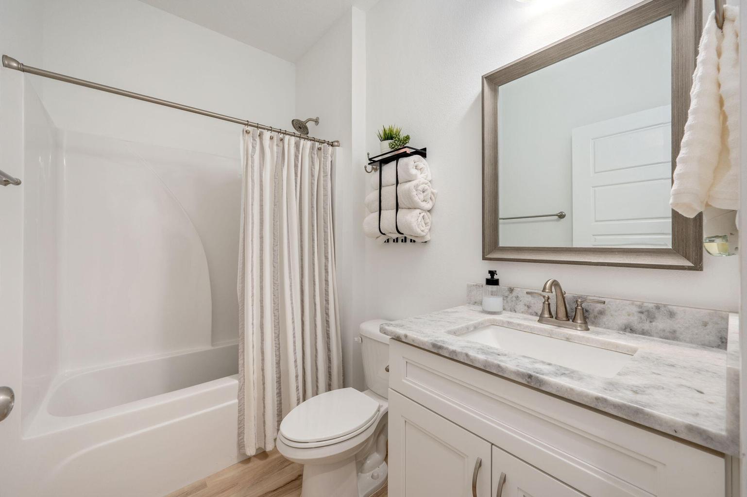 FOX VALLEY PH 3-A - Residential Lease