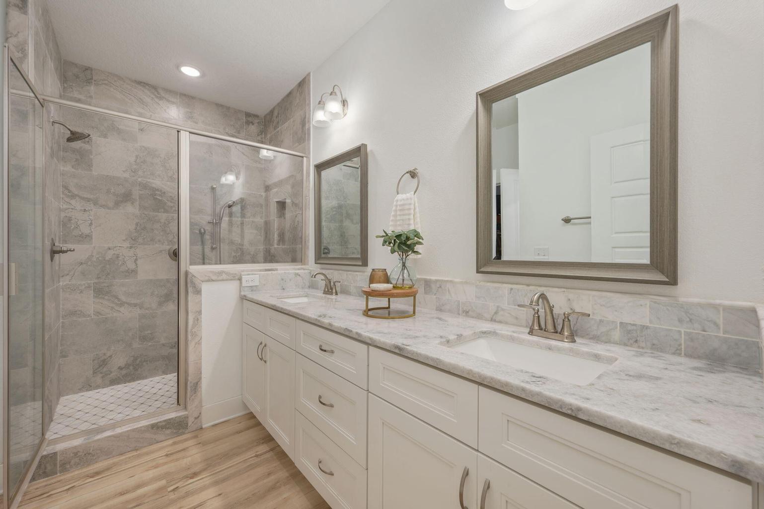 FOX VALLEY PH 3-A - Residential Lease