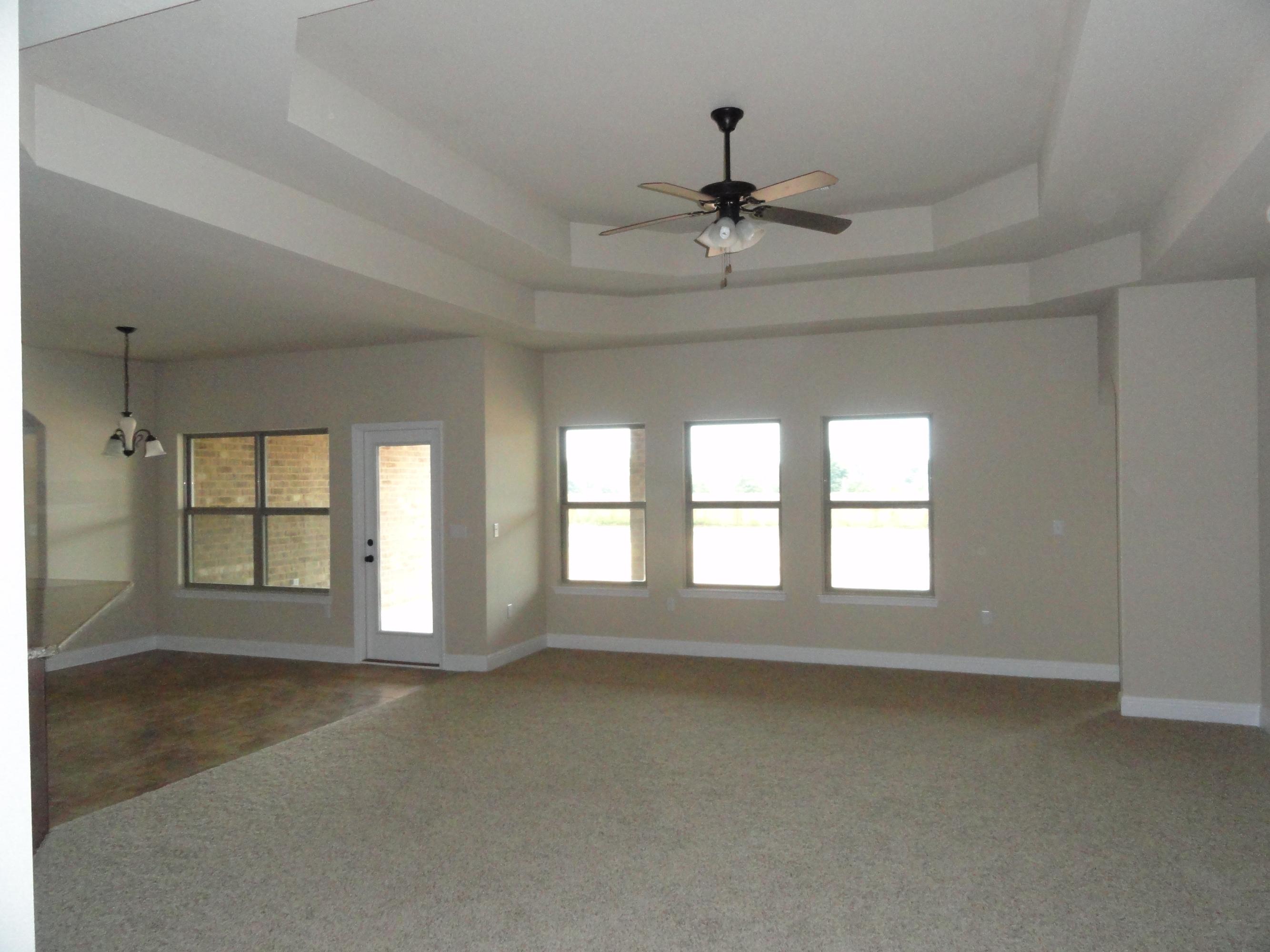 BROWNSTONE MANOR - Residential