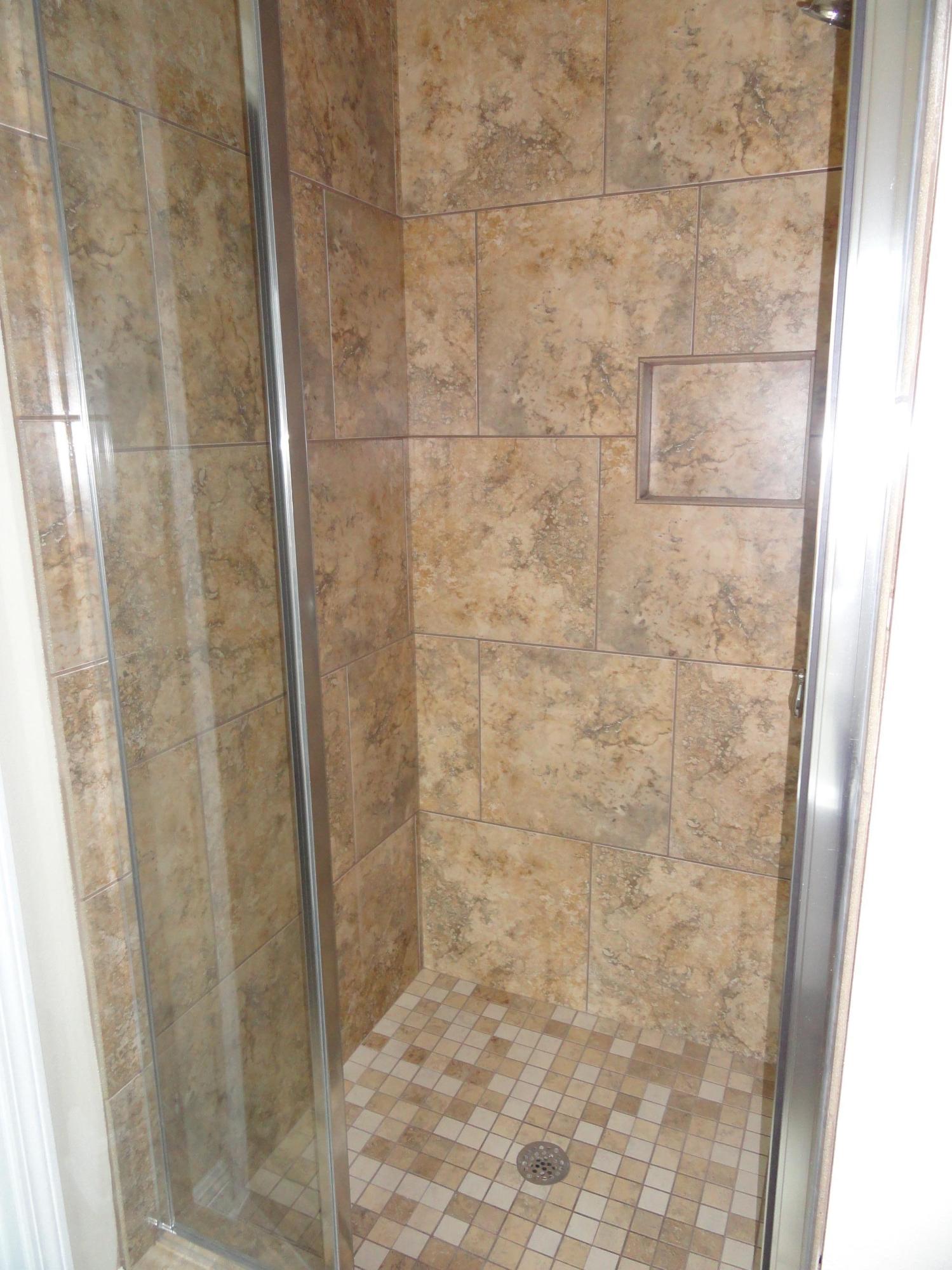 BROWNSTONE MANOR - Residential