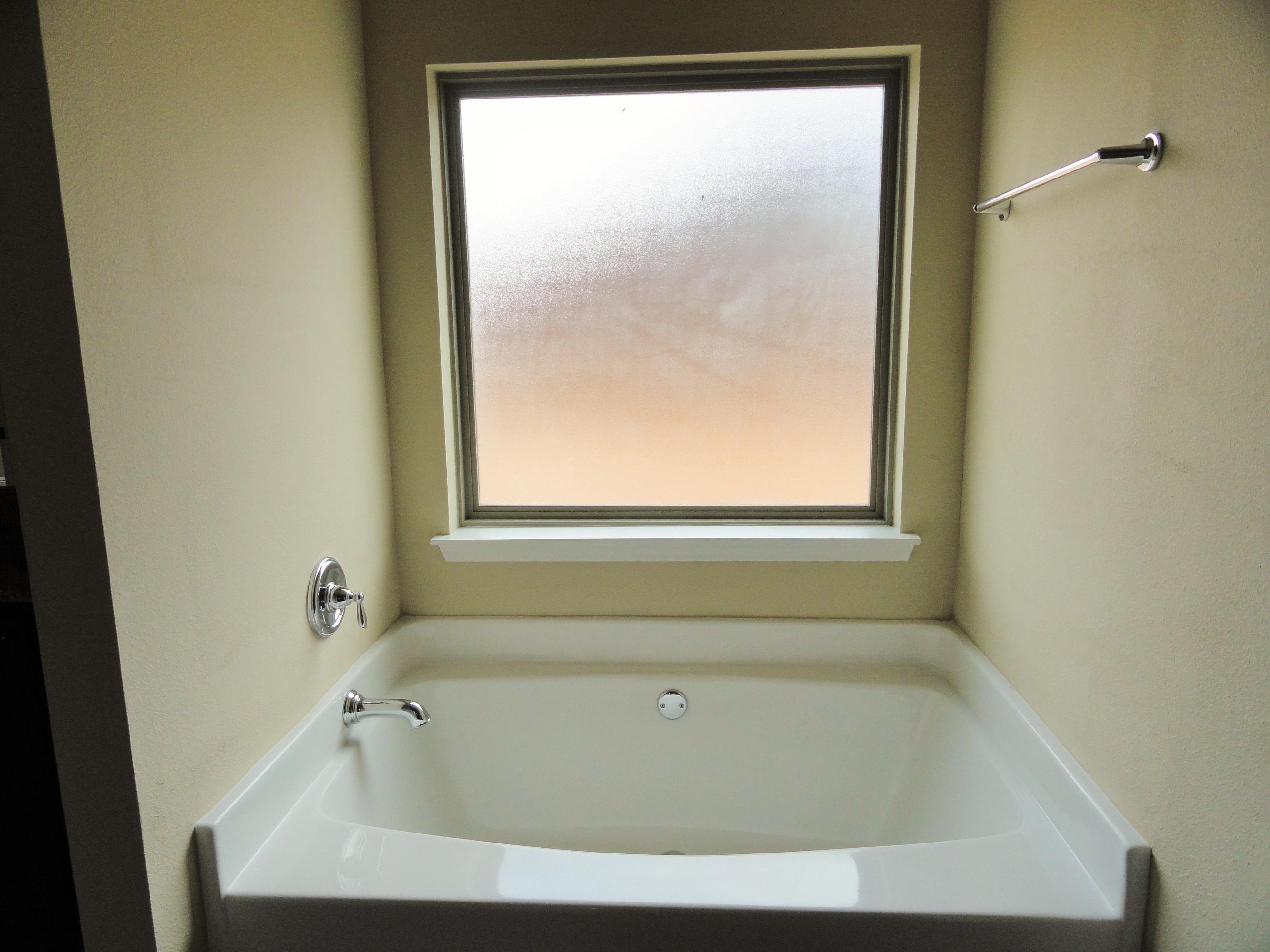 BROWNSTONE MANOR - Residential