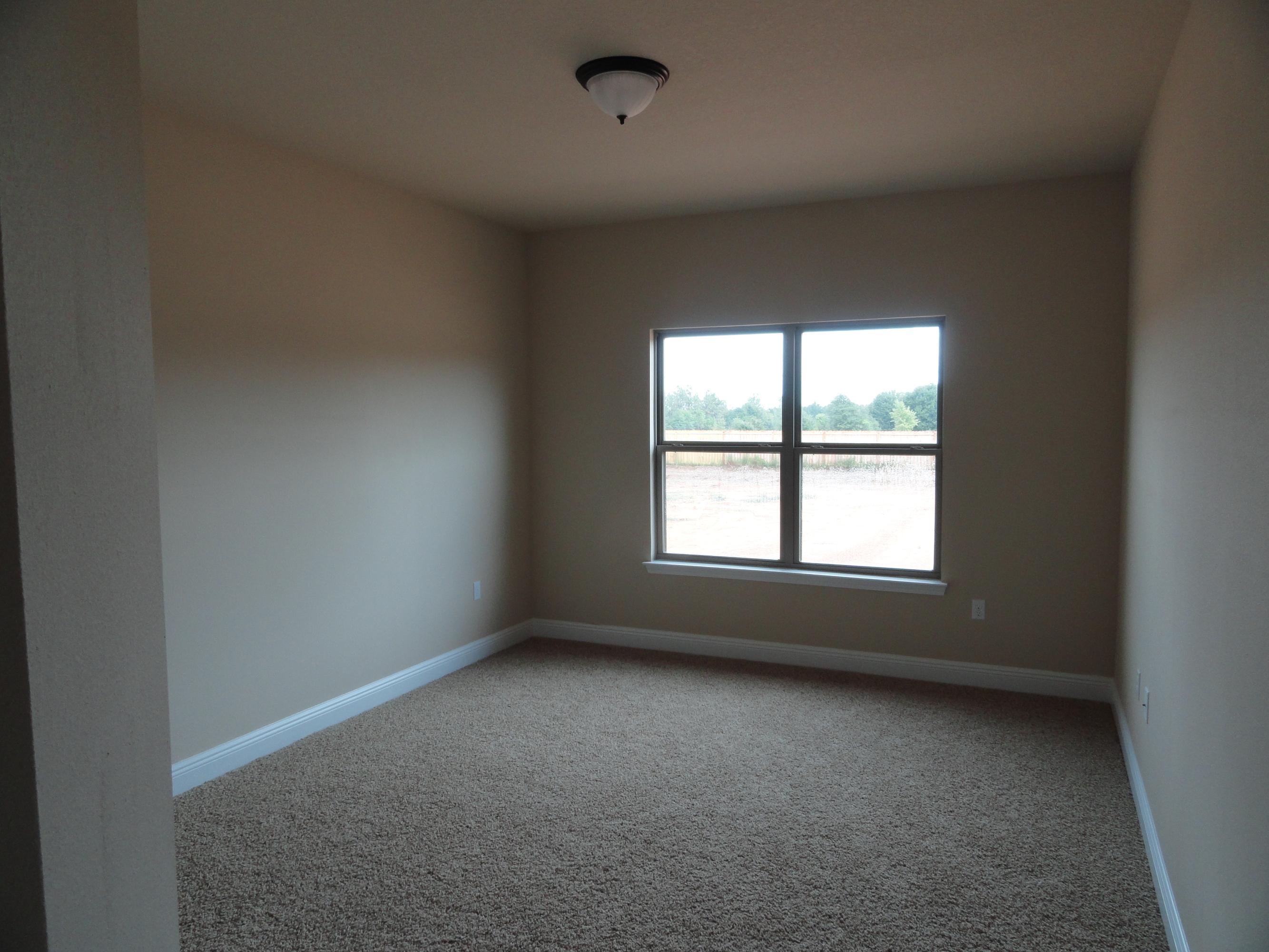 BROWNSTONE MANOR - Residential