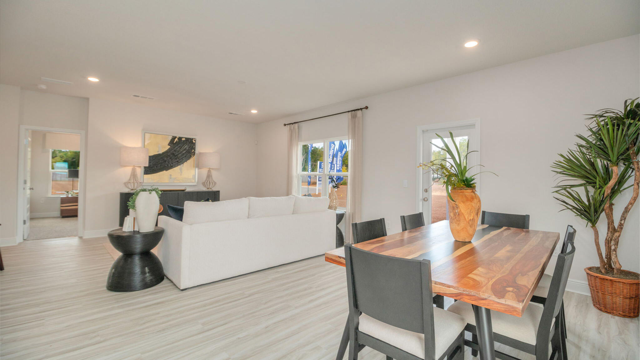 PLANTATION WOODS - Residential