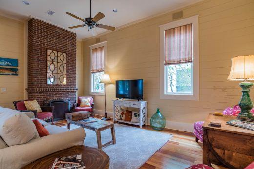 WATERCOLOR - Residential