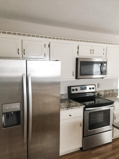 BLUE PINE VILLAGE PH 1 - Residential Lease