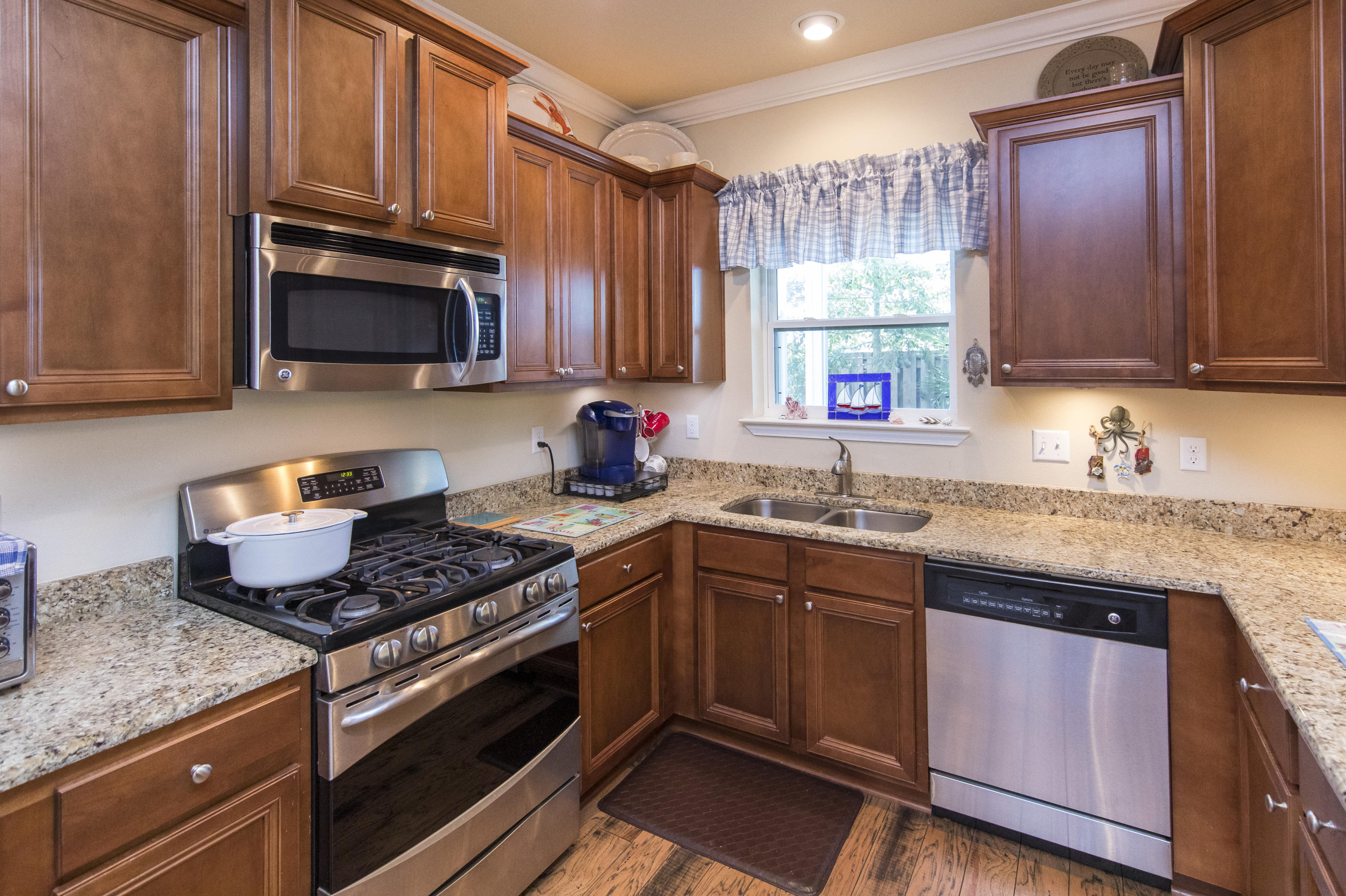 WEST SHORE PLACE - Residential