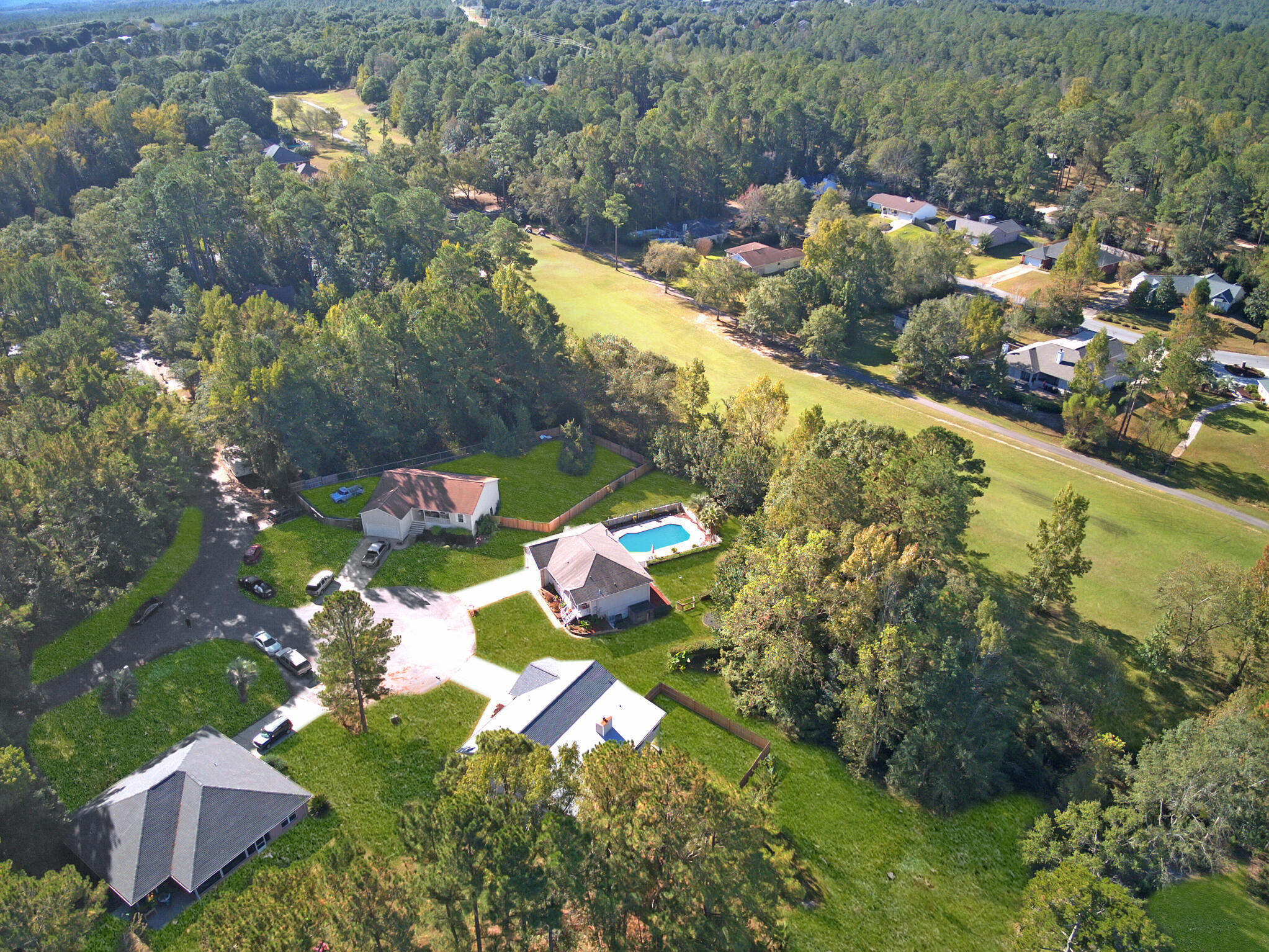 FOXWOOD ESTATES 1 - Residential