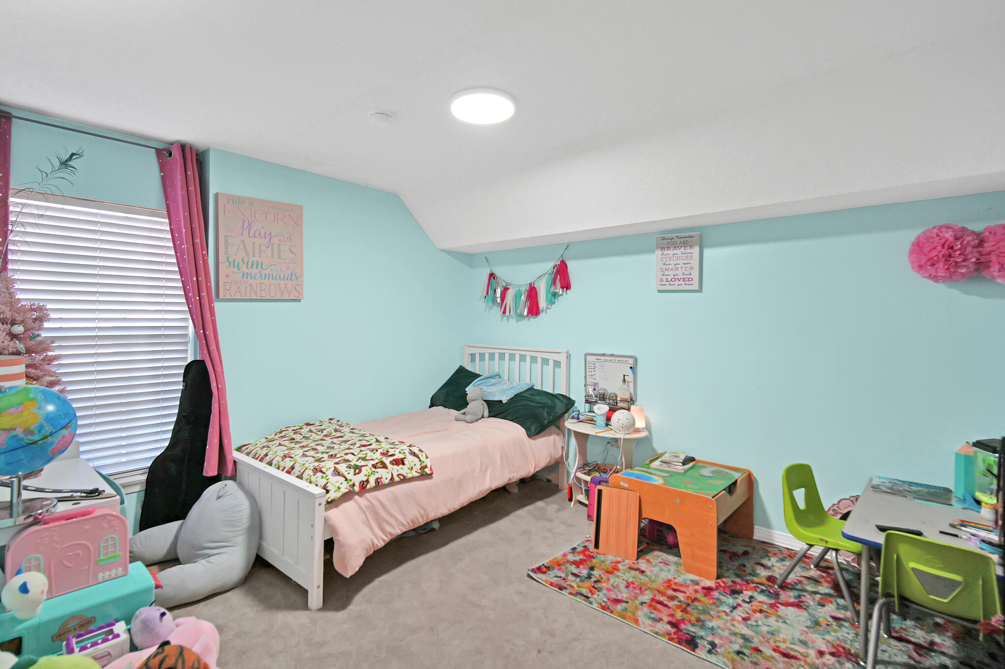 FOXWOOD ESTATES 1 - Residential