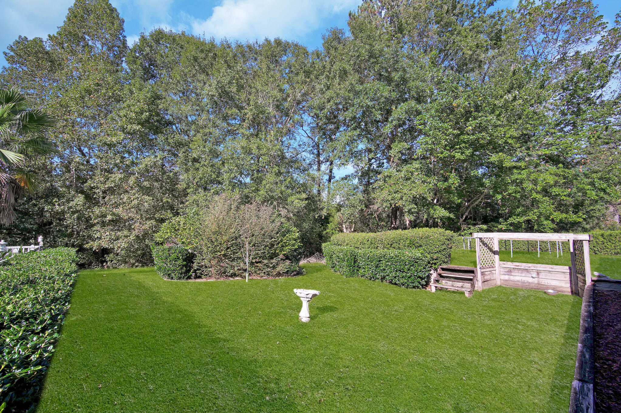 FOXWOOD ESTATES 1 - Residential