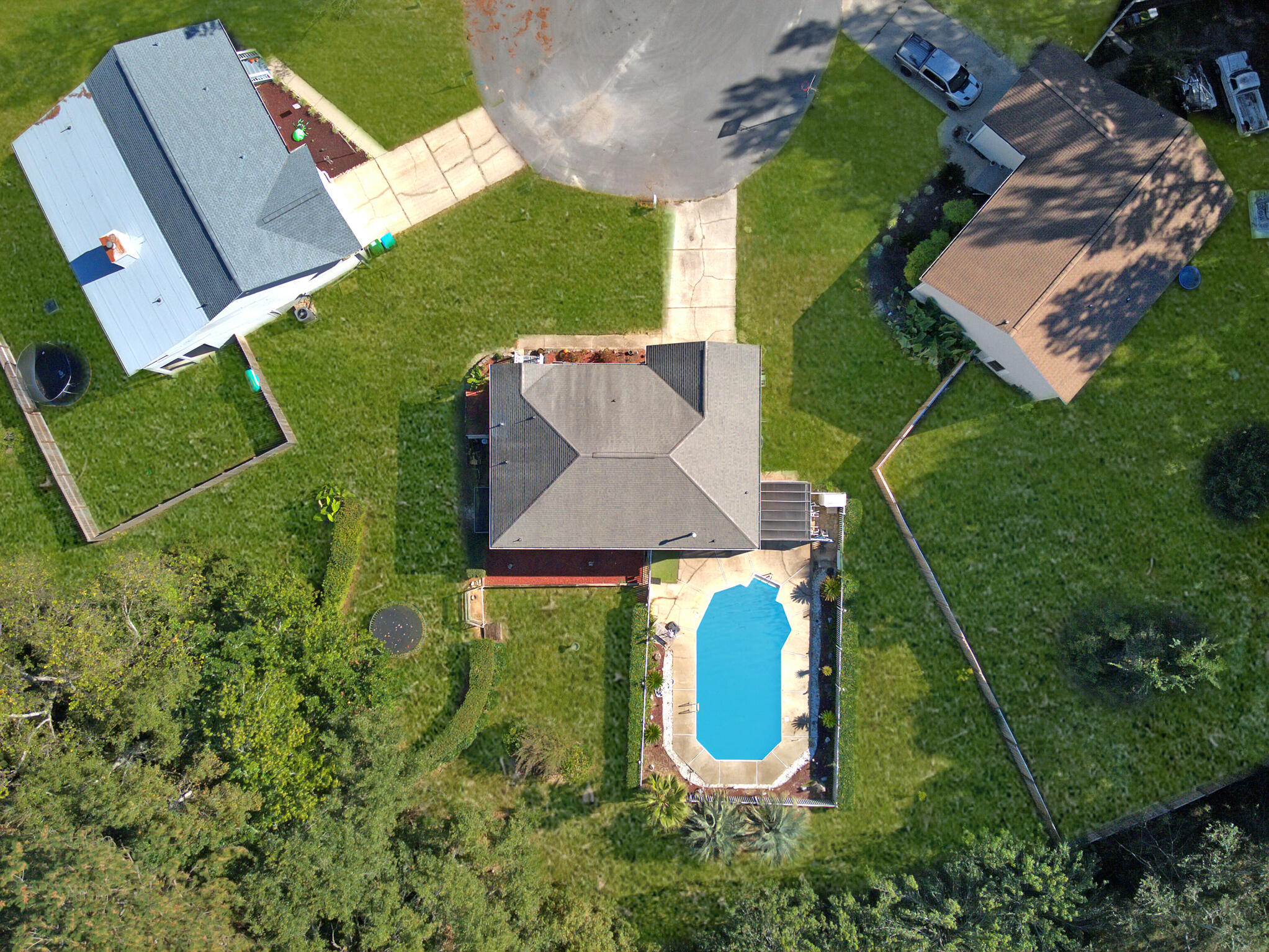 FOXWOOD ESTATES 1 - Residential