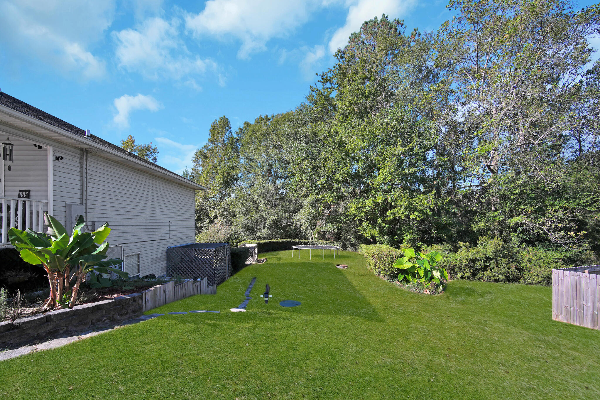 FOXWOOD ESTATES 1 - Residential