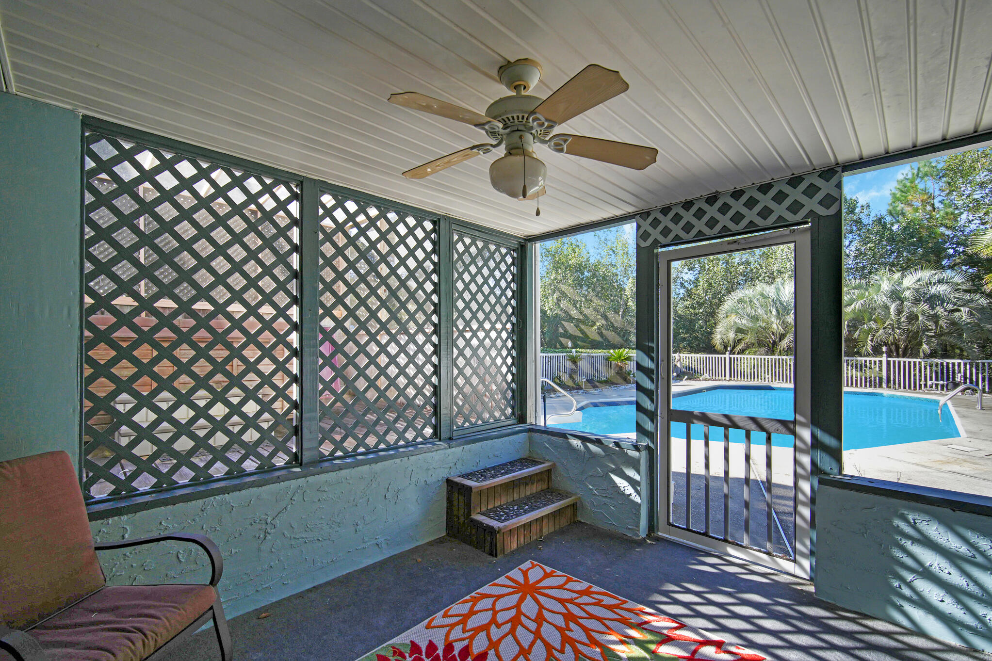 FOXWOOD ESTATES 1 - Residential