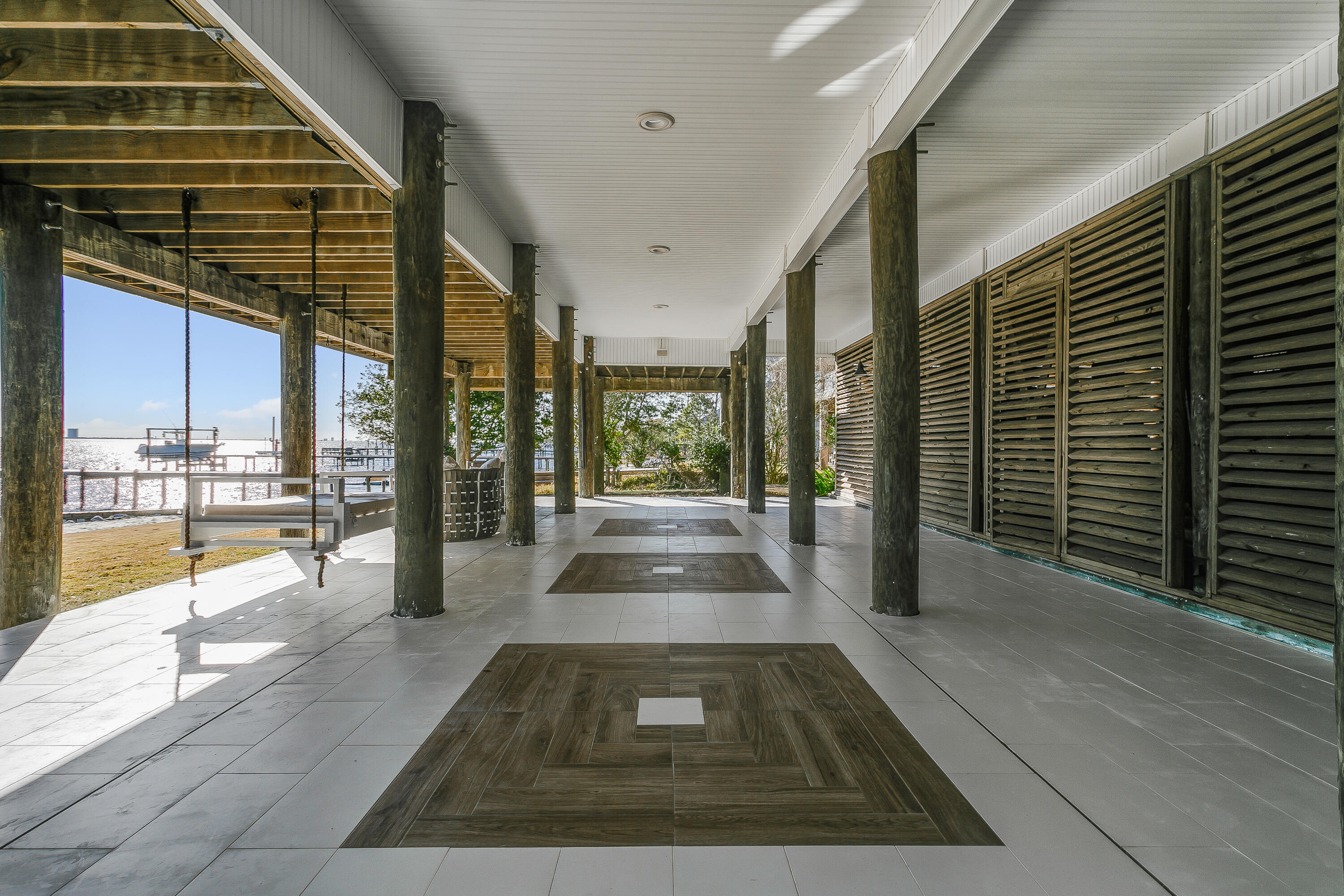 SOUNDSIDE RESUB - Residential