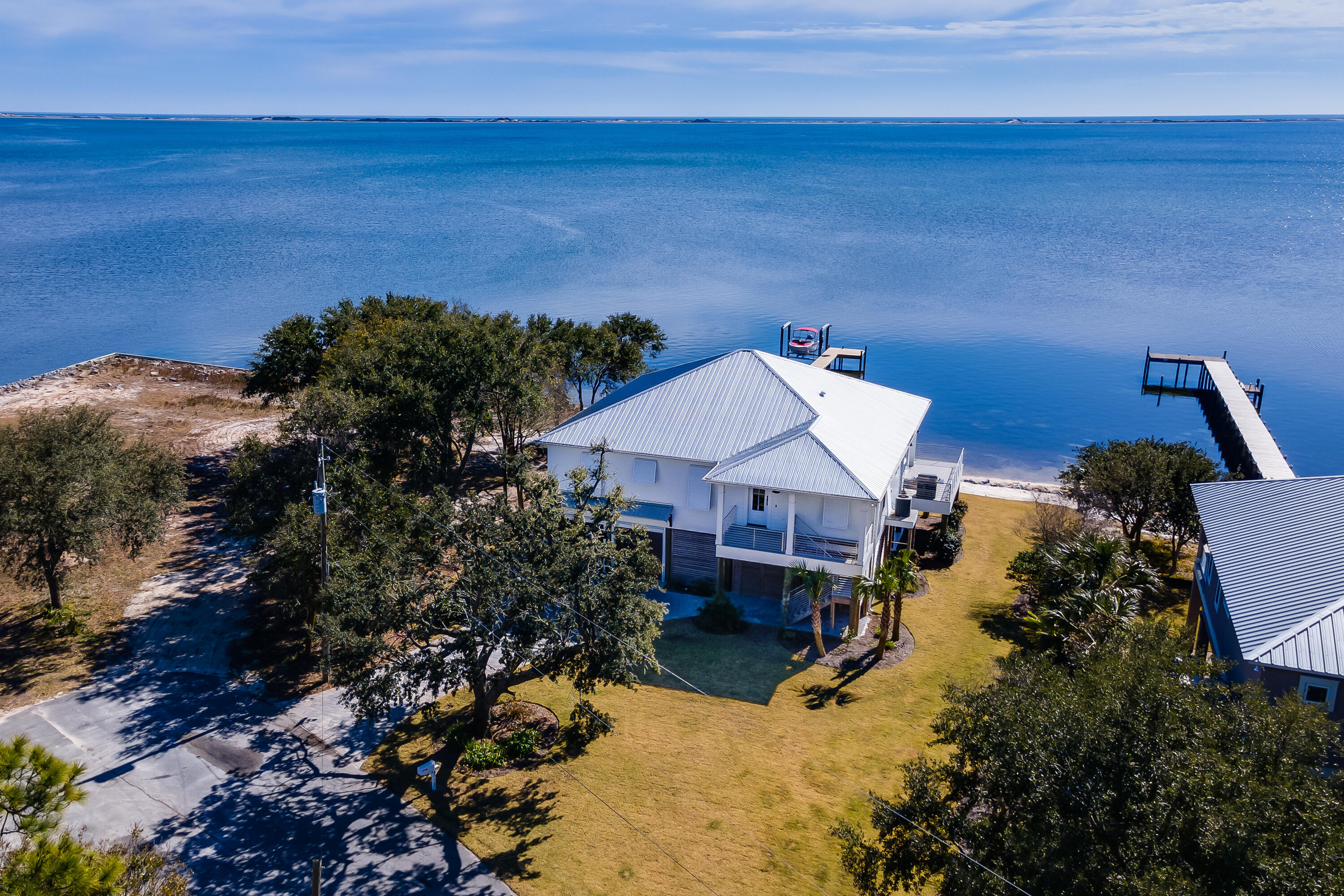 SOUNDSIDE RESUB - Residential