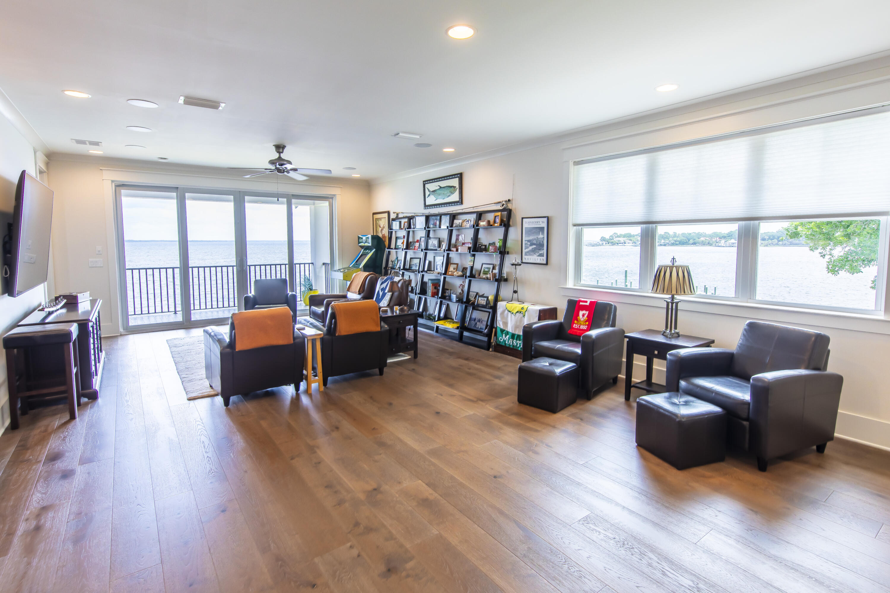 PEACOCKS POINT REPLAT - Residential