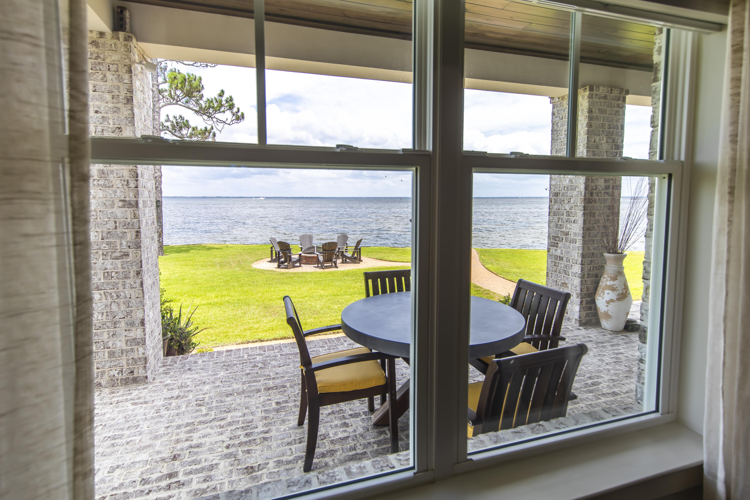 PEACOCKS POINT REPLAT - Residential