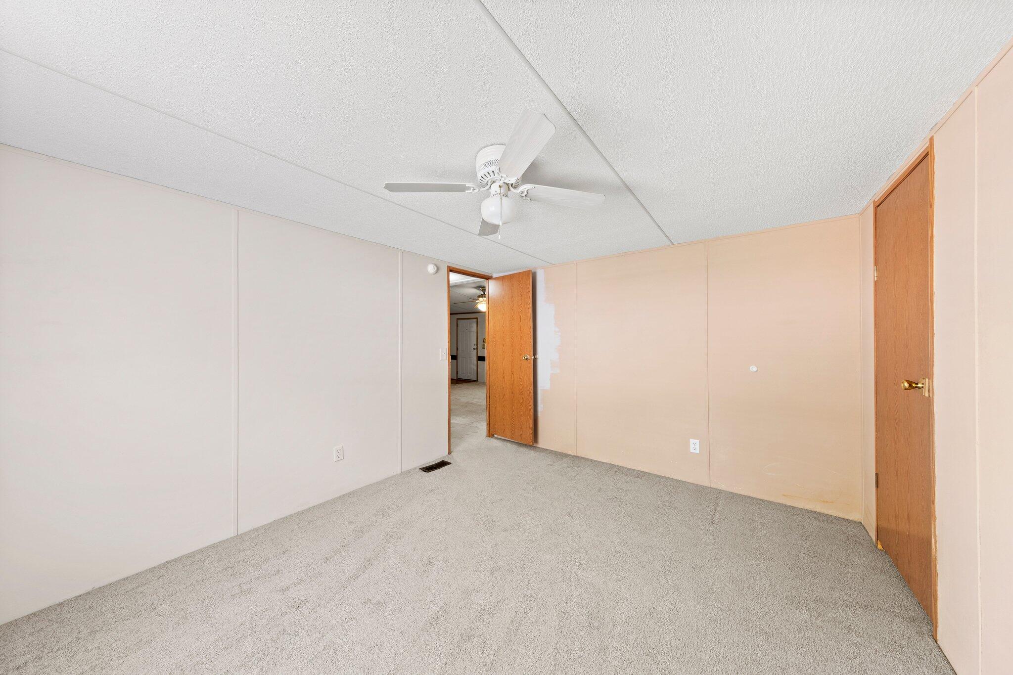 ANDERSON-BROOKS S/D ADD LOT 8 BLK F - Residential