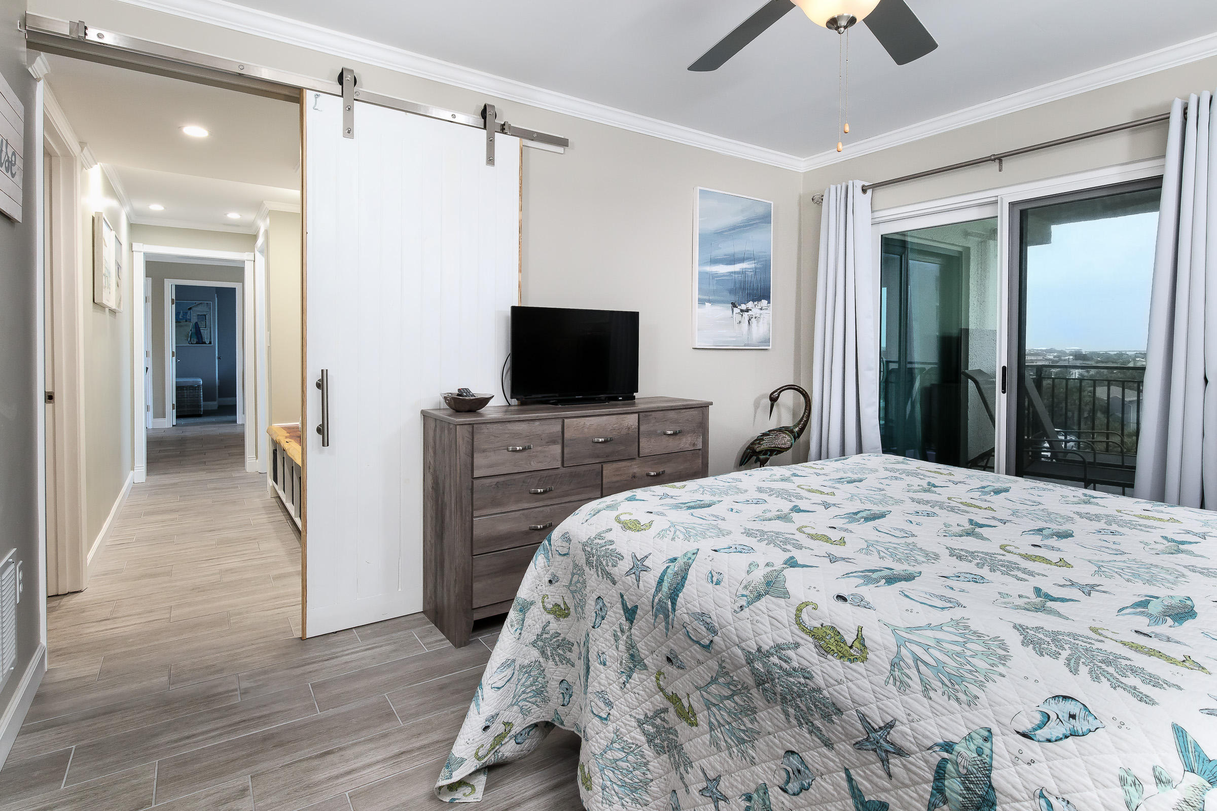 EMERALD ISLE - Residential