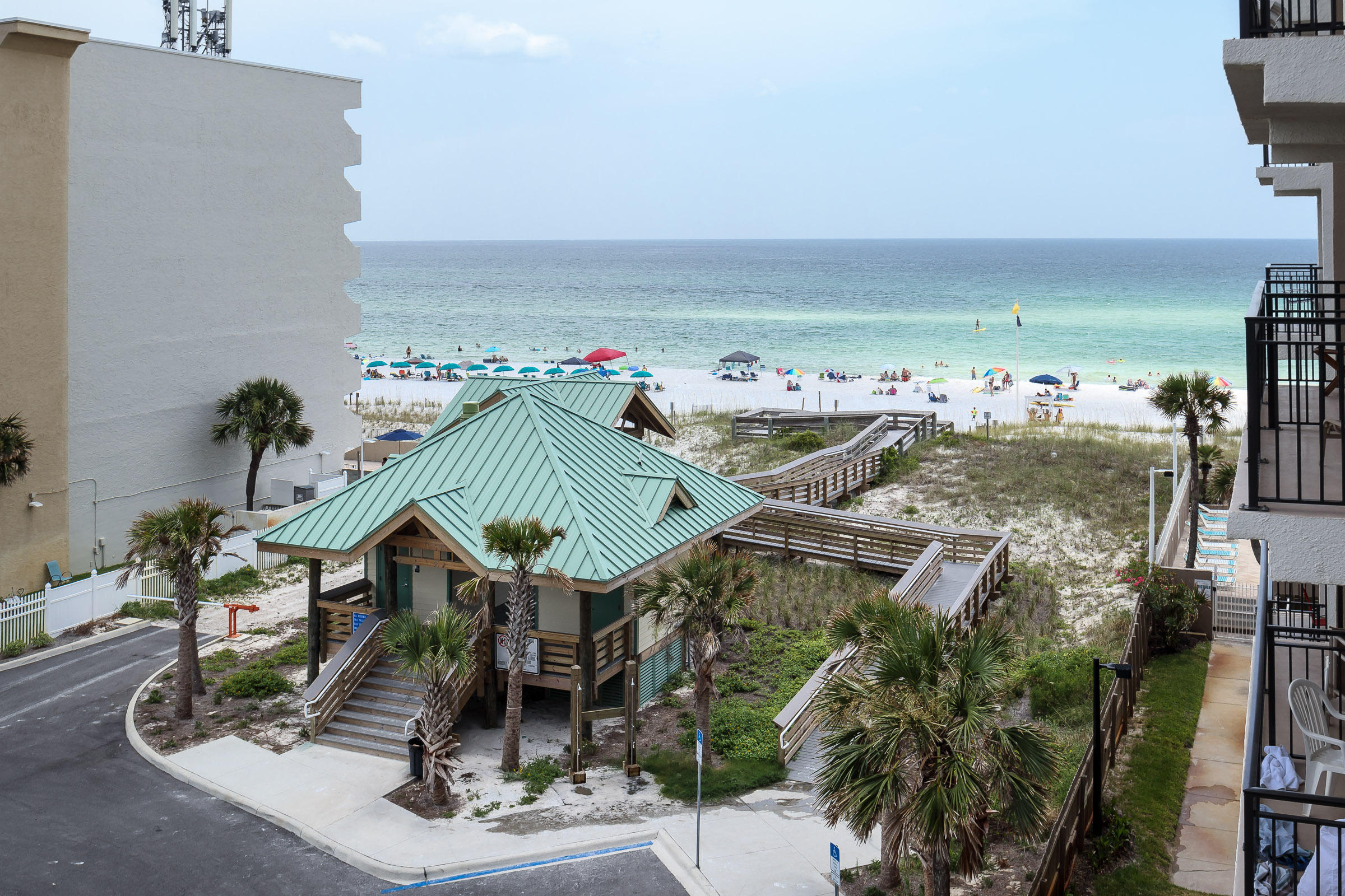 EMERALD ISLE - Residential