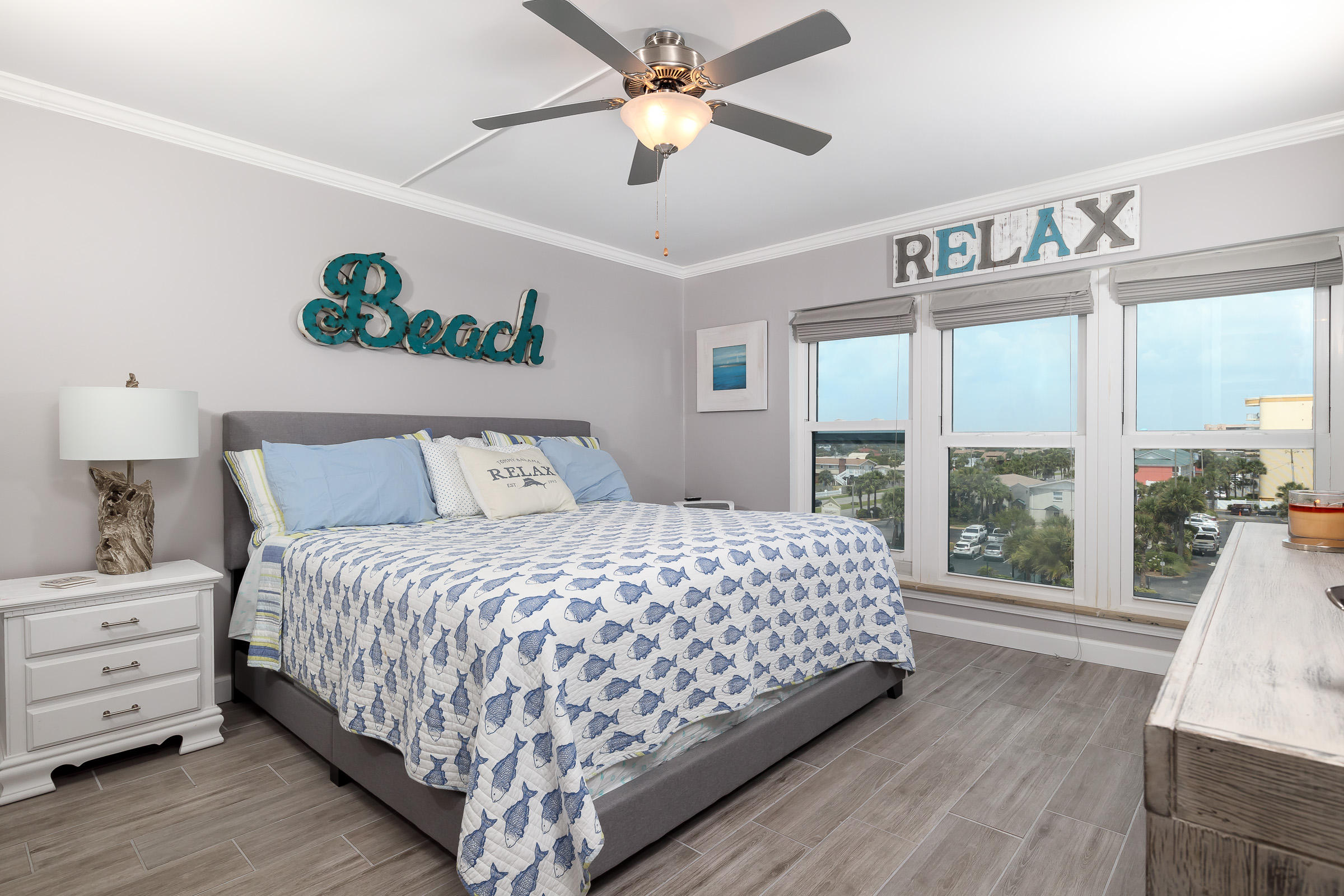 EMERALD ISLE - Residential