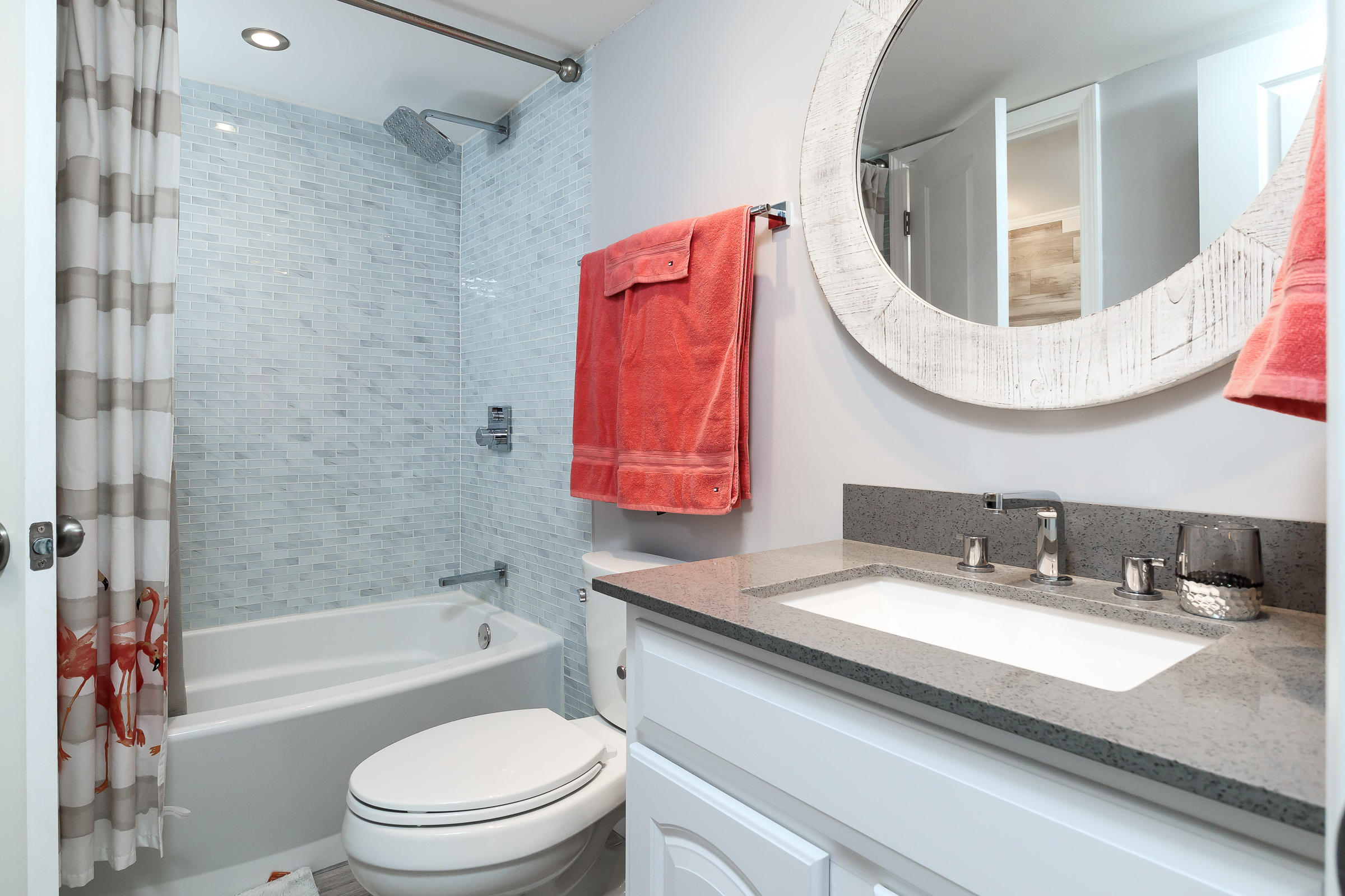 EMERALD ISLE - Residential