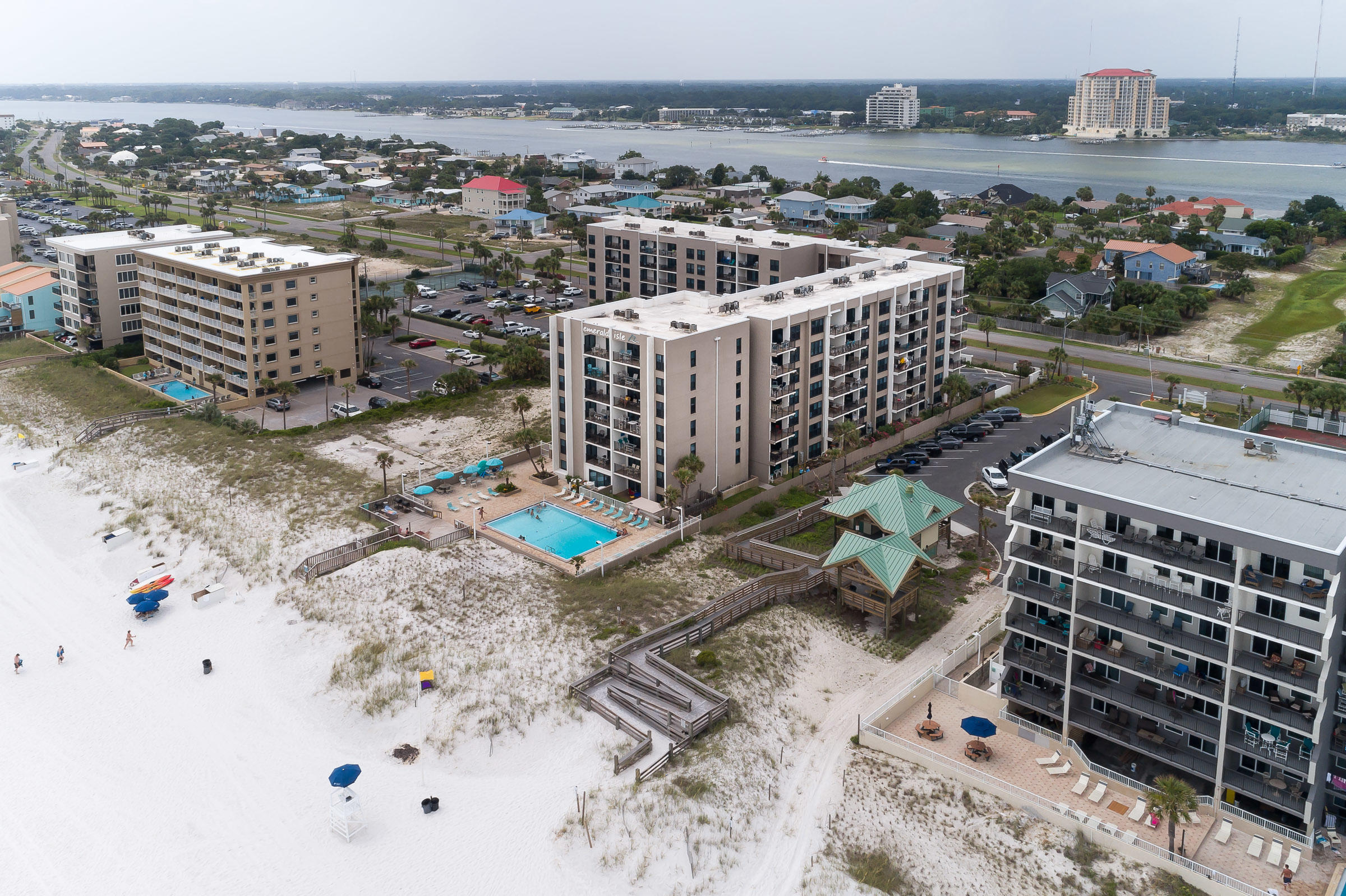 EMERALD ISLE - Residential