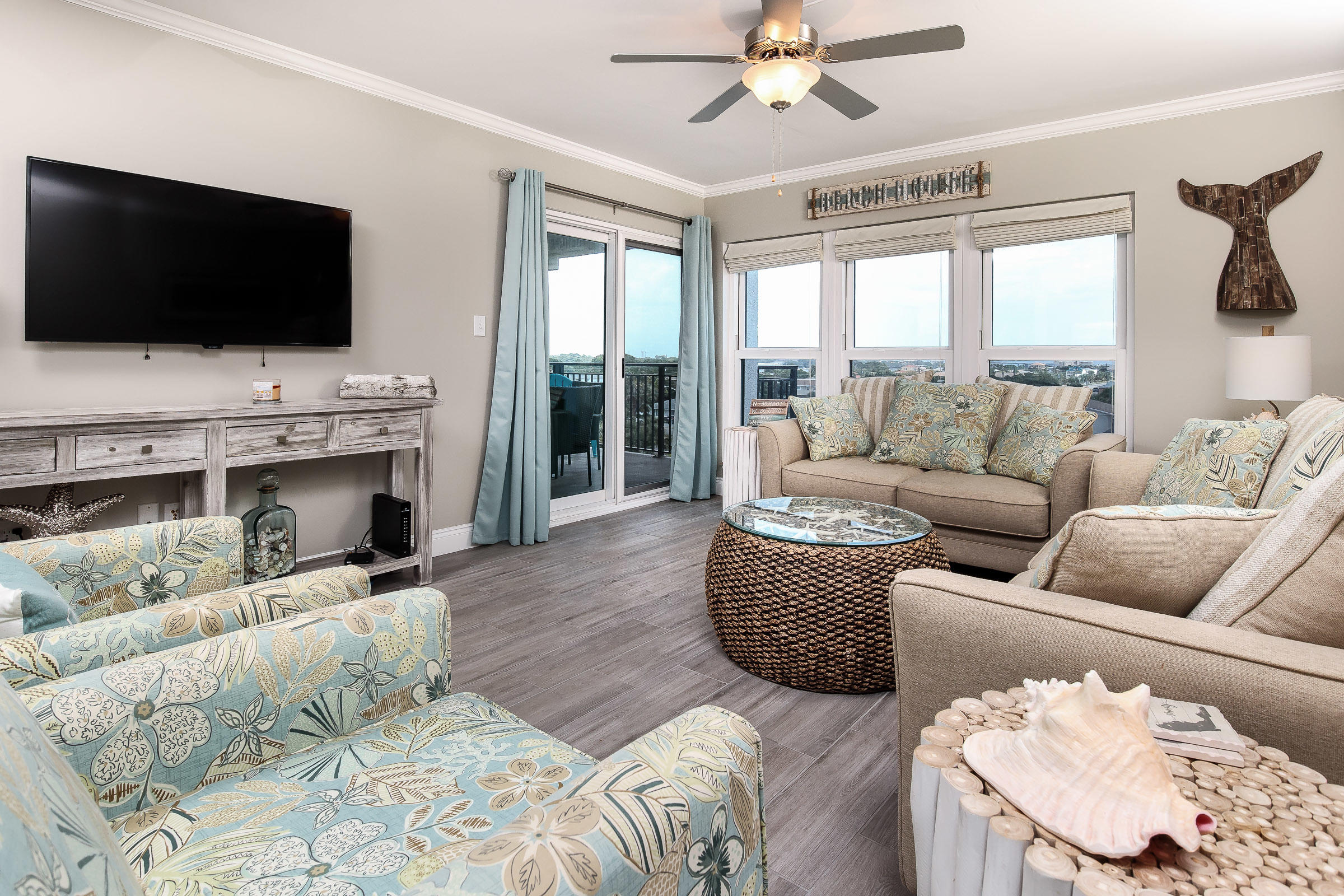 EMERALD ISLE - Residential