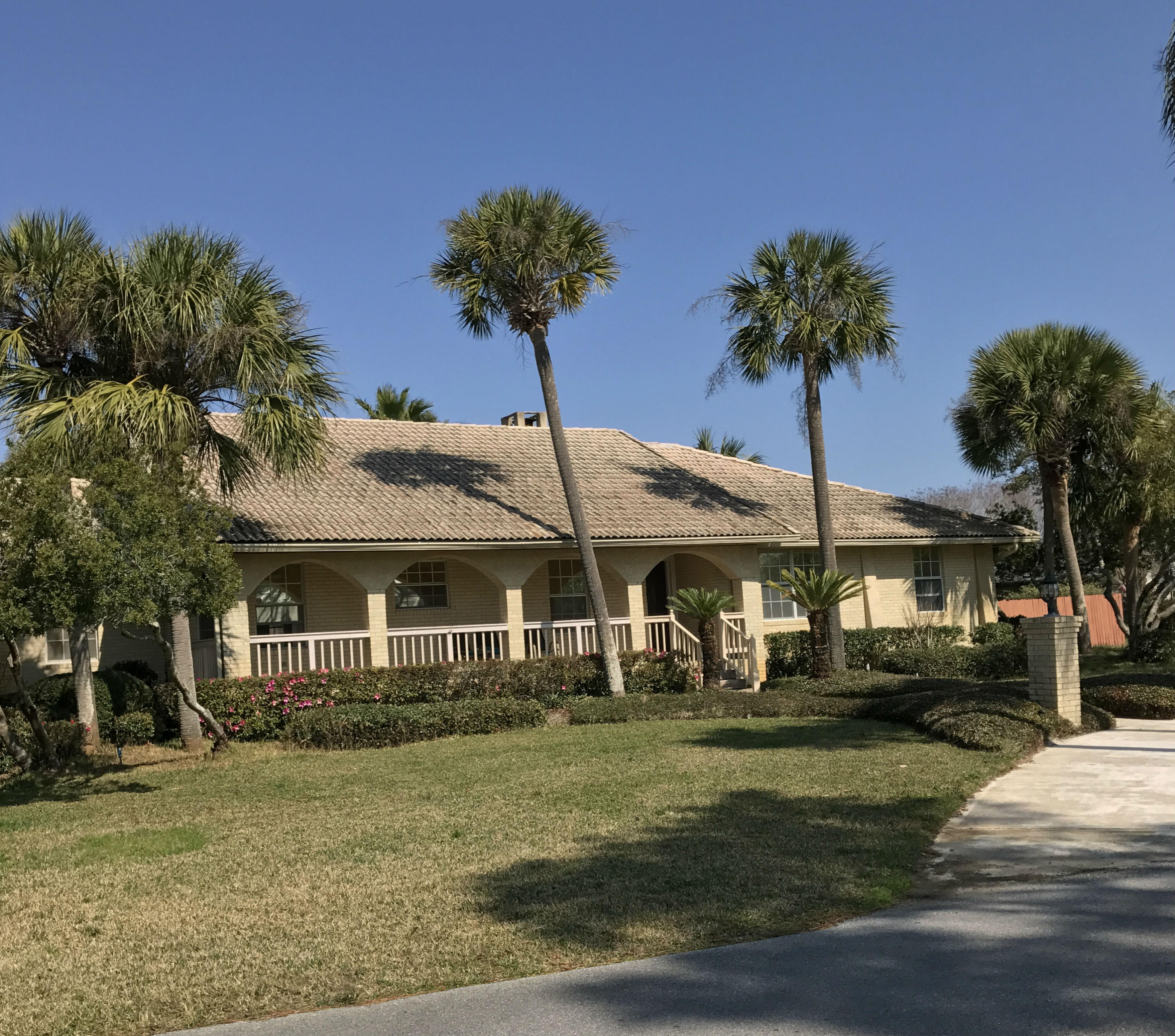 EMERALD POINTE PLAT 1 - Residential