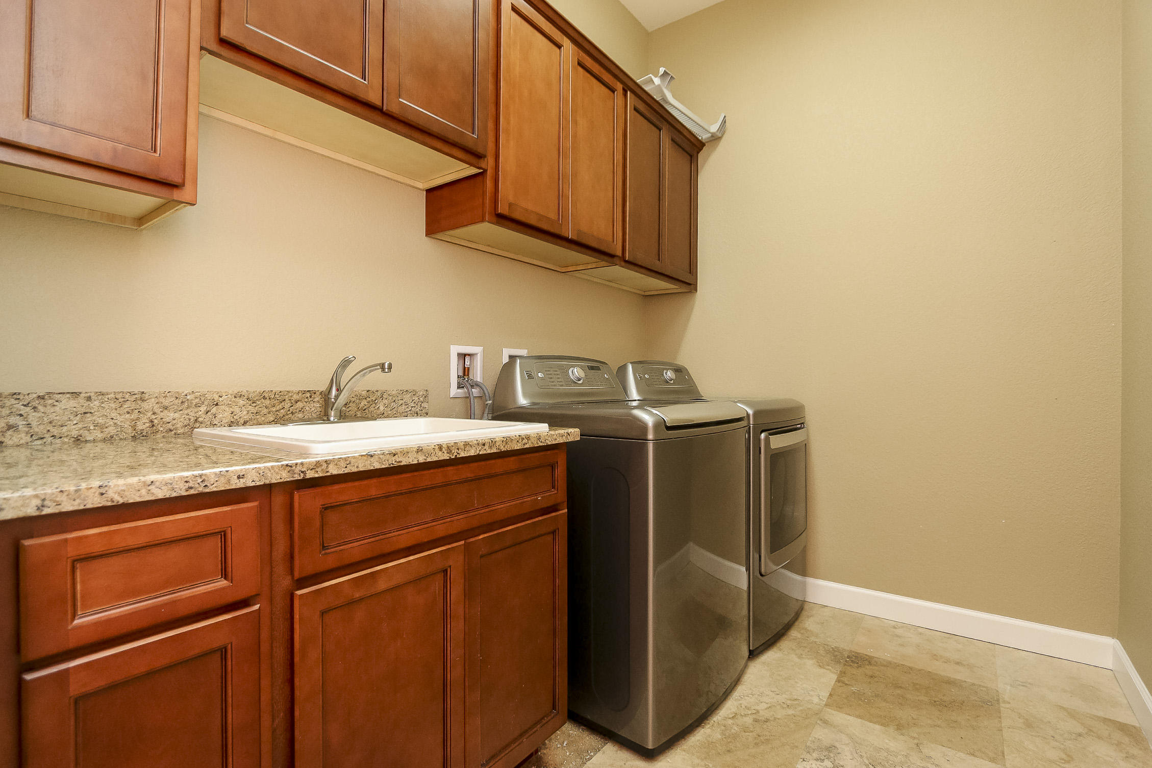 KELLY HOMES S/D - Residential