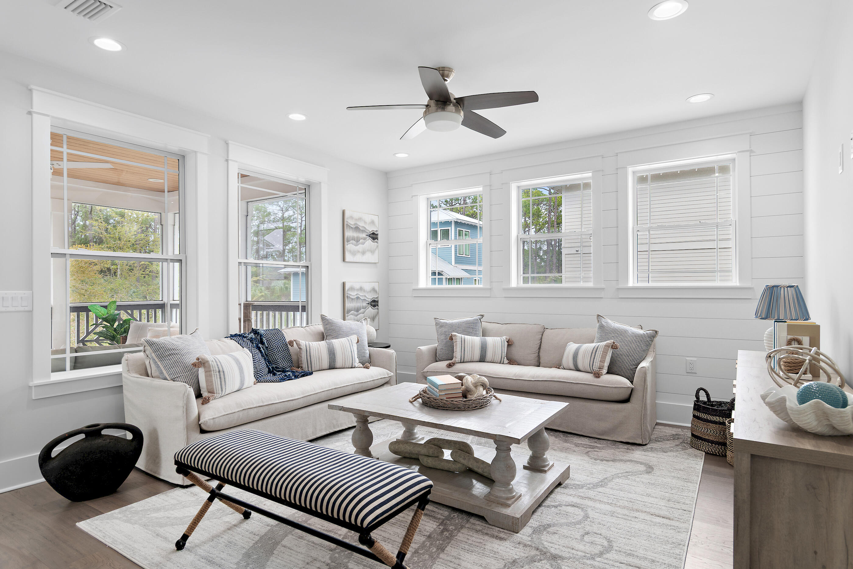 TREETOP S/D - Residential