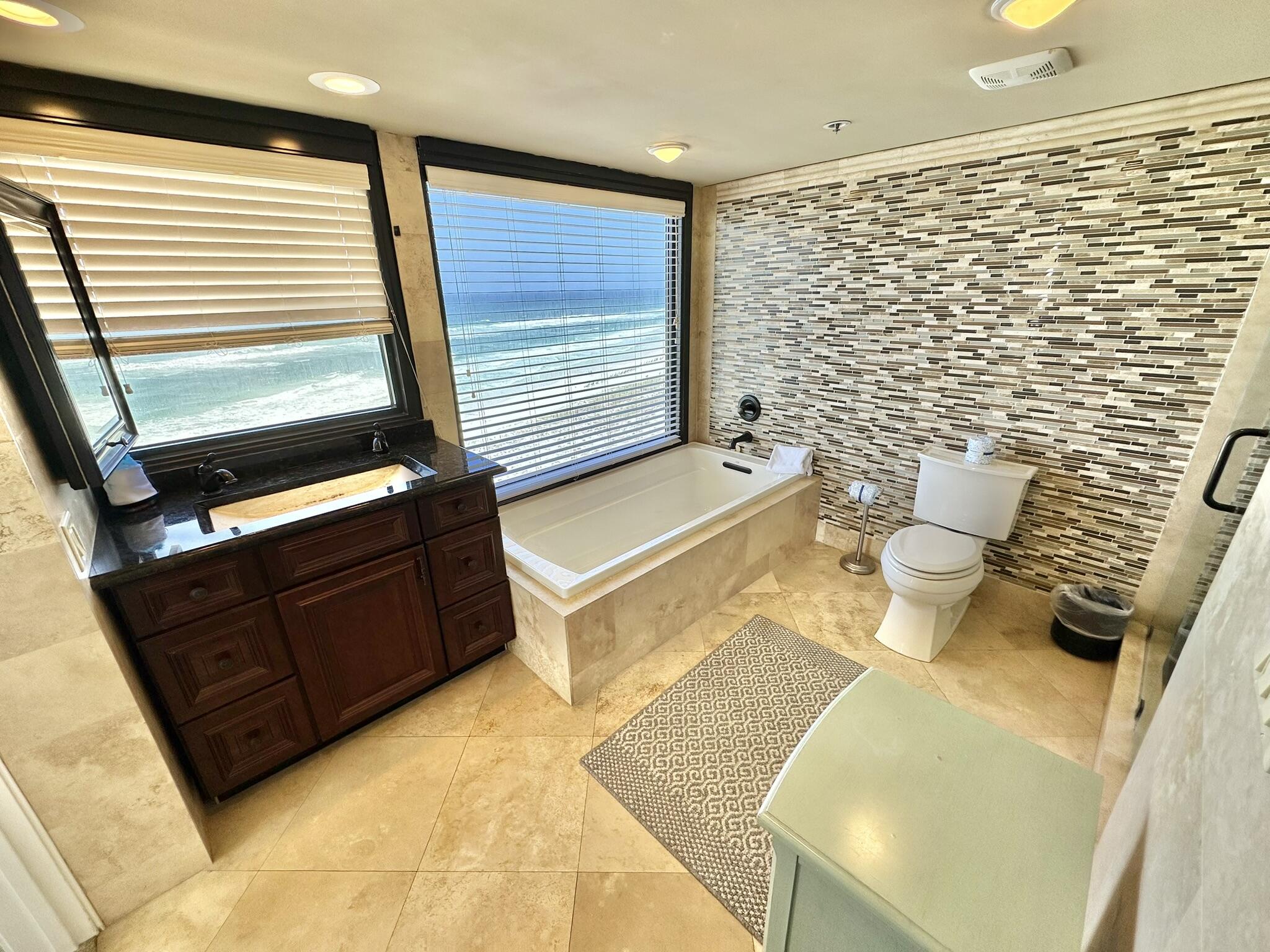 BEACHSIDE 1 CONDO - Residential