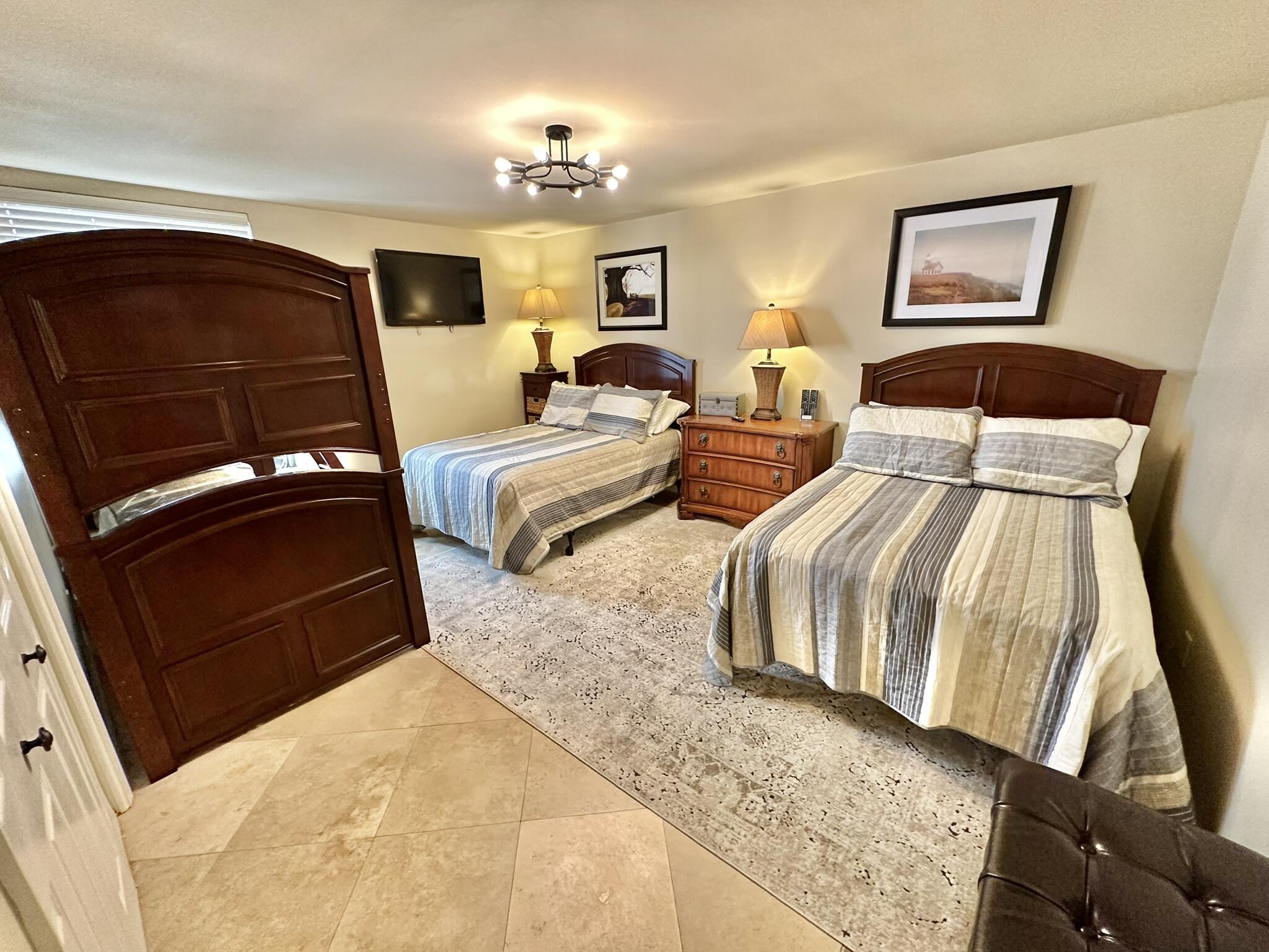 BEACHSIDE 1 CONDO - Residential