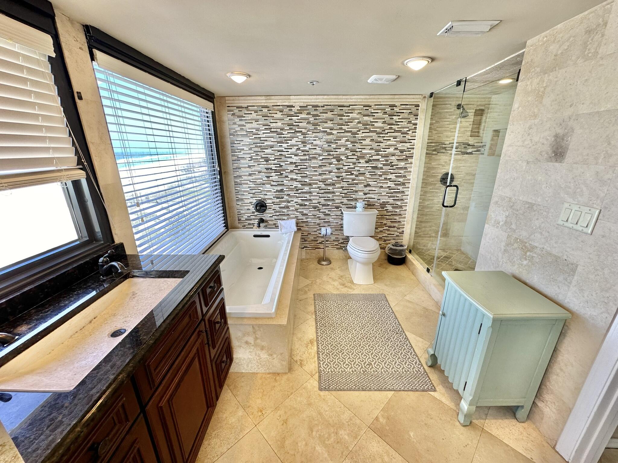 BEACHSIDE 1 CONDO - Residential