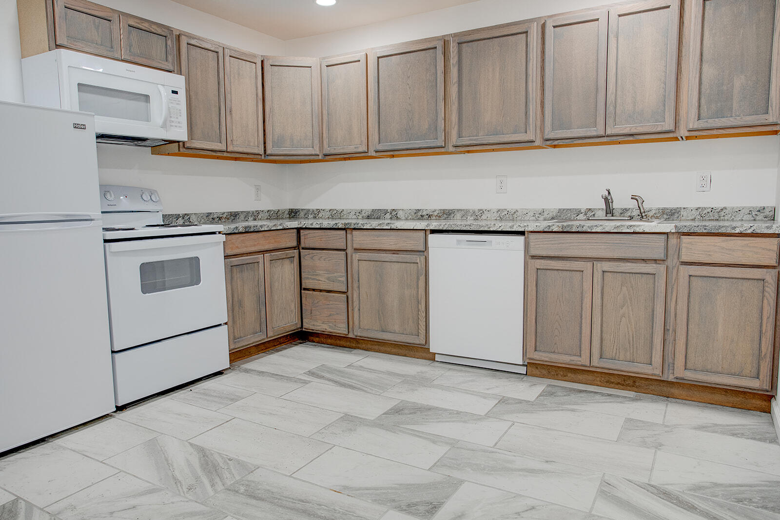 DEFUNIAK SPRINGS TOWN OF - Residential