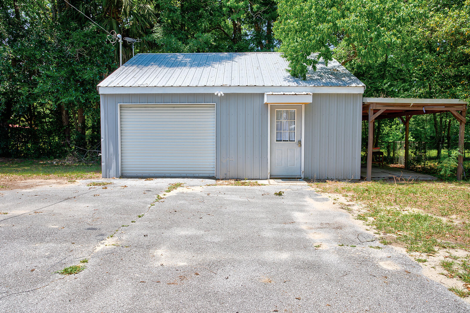 DEFUNIAK SPRINGS TOWN OF - Residential