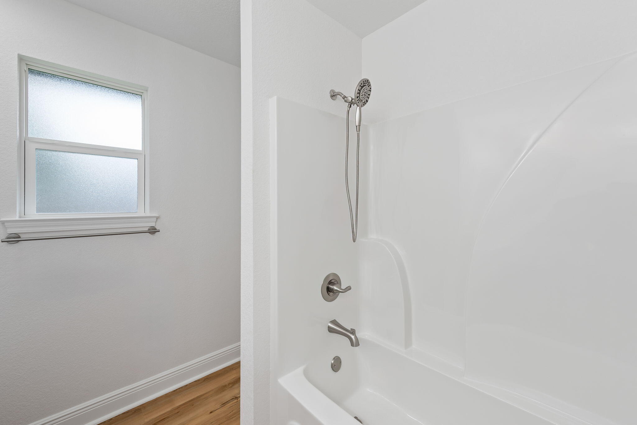 WATERWAYS AT TIGER POINT EAST - Residential