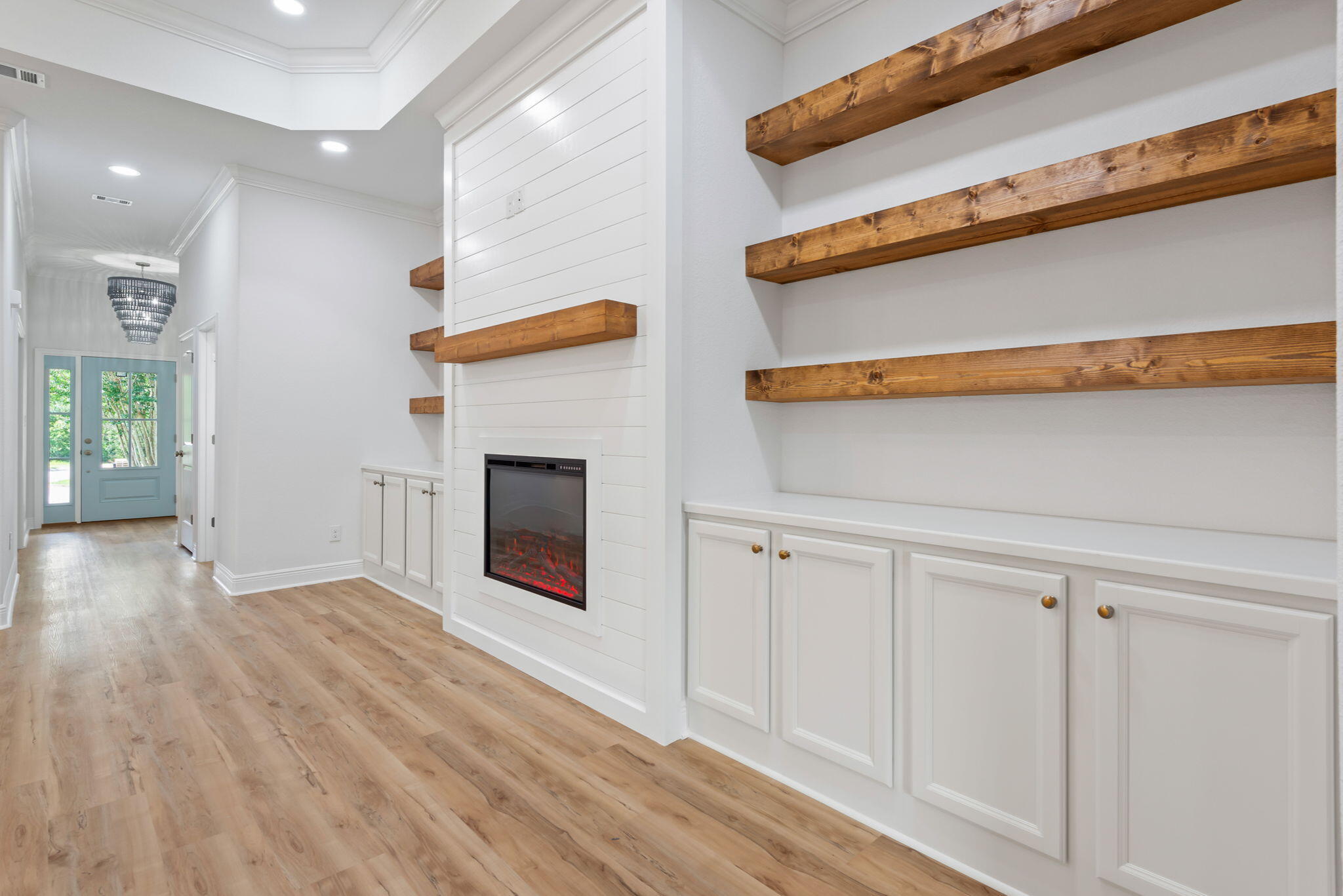 WATERWAYS AT TIGER POINT EAST - Residential