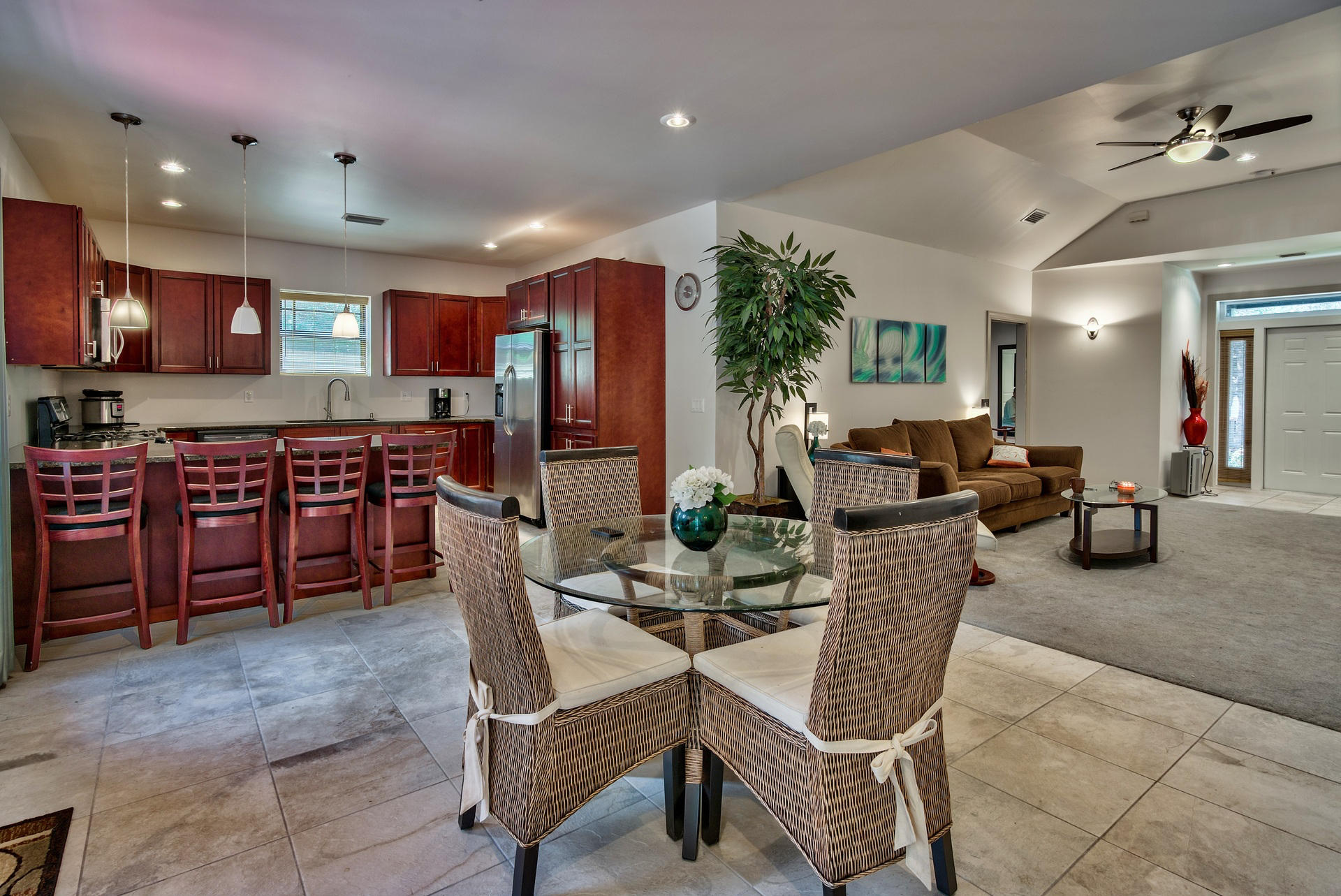 SEABREEZE EAST - Residential