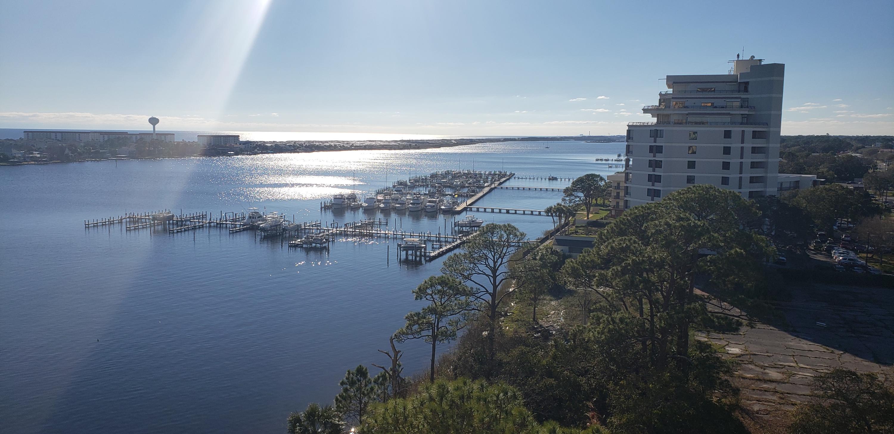 PRESIDIO YACHT CLUB - Residential