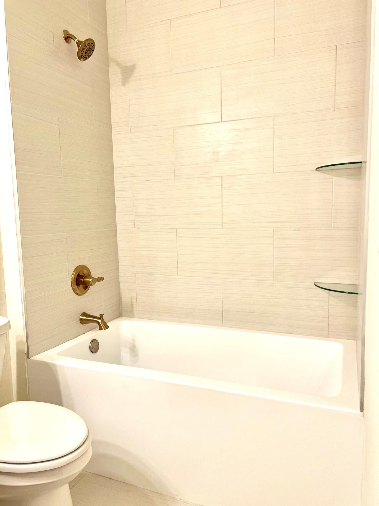 DEER MOSS CREEK PH 2A LOT 71 - Residential